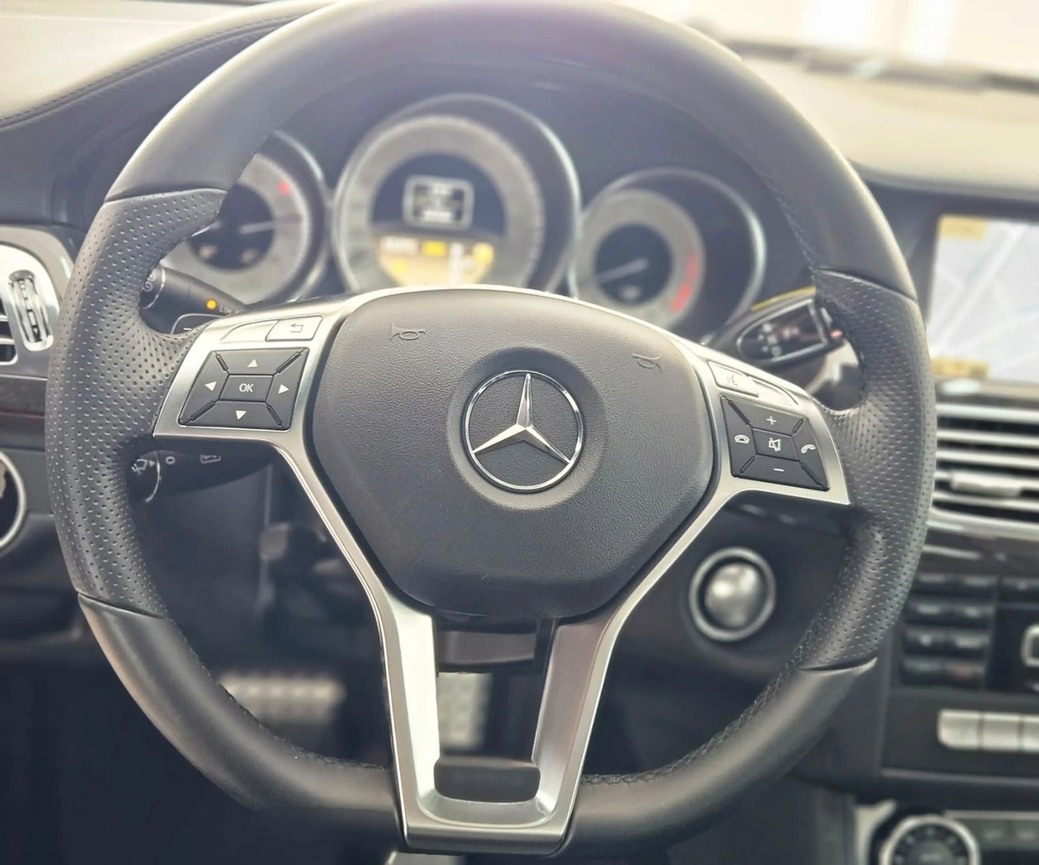 Mercedes-Benz CLS 500 BlueEfficiency*NAV*H&K*LED*SHZ*MEM*LUFT — photo 14