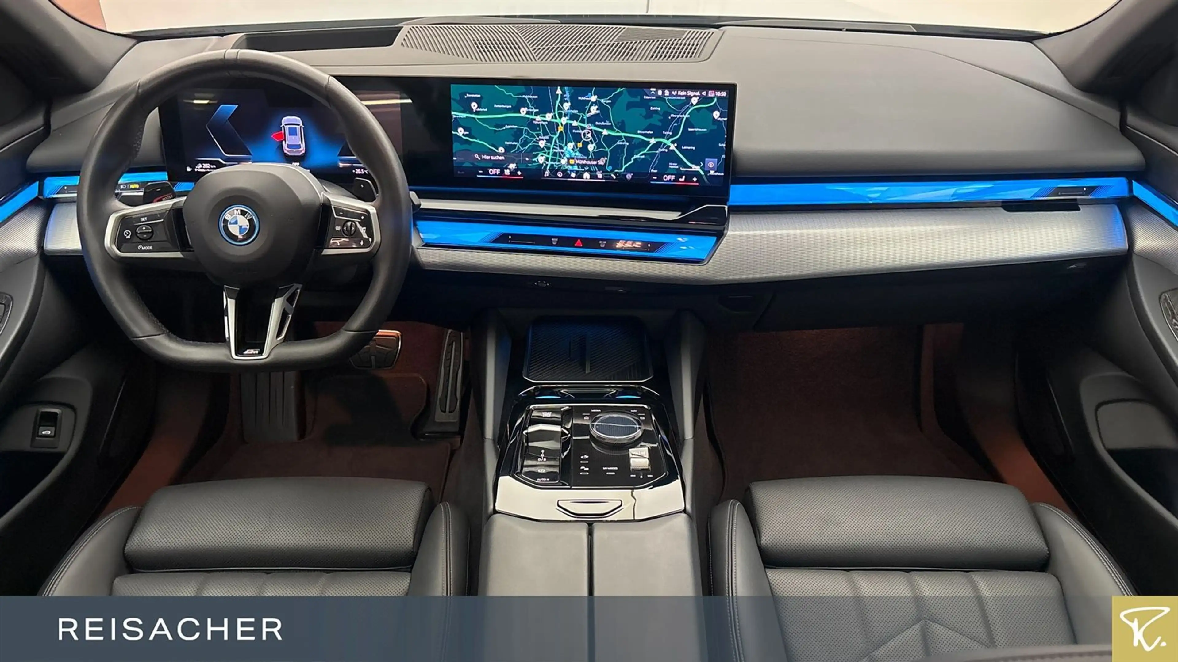 BMW 530 eA Tou M-Sport PRO Pano AHK DAProf HUD RFK — photo 6