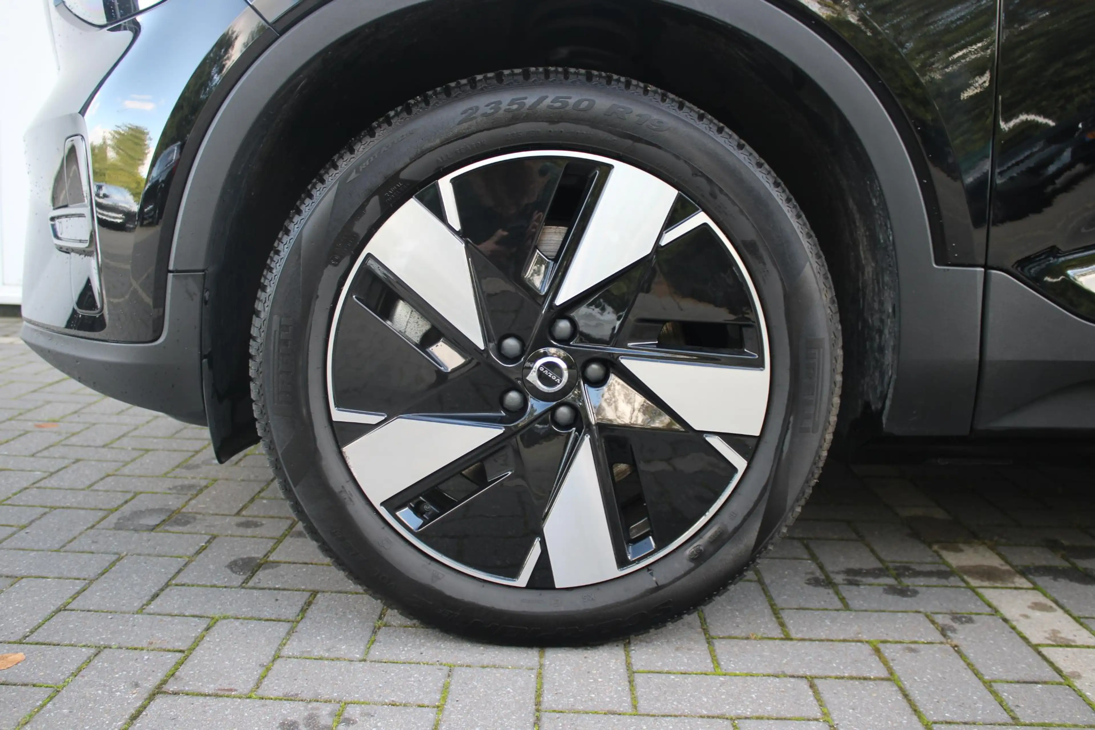 Volvo EX40 Single Motor Extended Range Plus 82 kWh | Trekhaak — photo 6