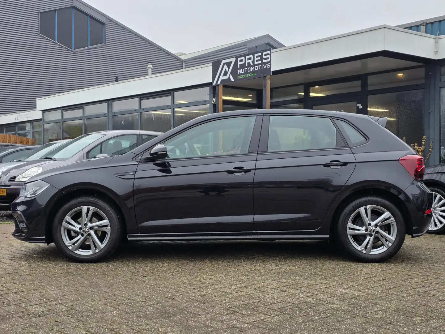 Volkswagen Polo 1.0 TSI R-Line Business |AUTOMAAT|CARPLAY Schwarz - 2