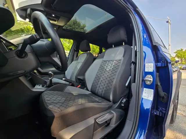 Volkswagen Taigo view 8