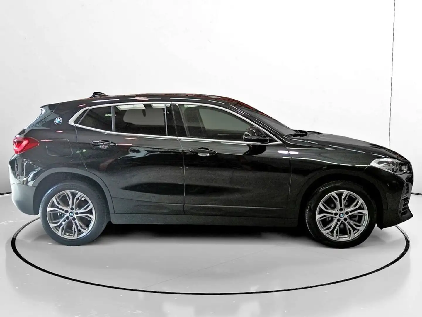 BMW X2 sDrive 18iA Negro - 2
