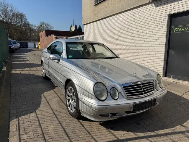 Mercedes-Benz CLK 200 ELEGANCE-tüv bis 7-2027