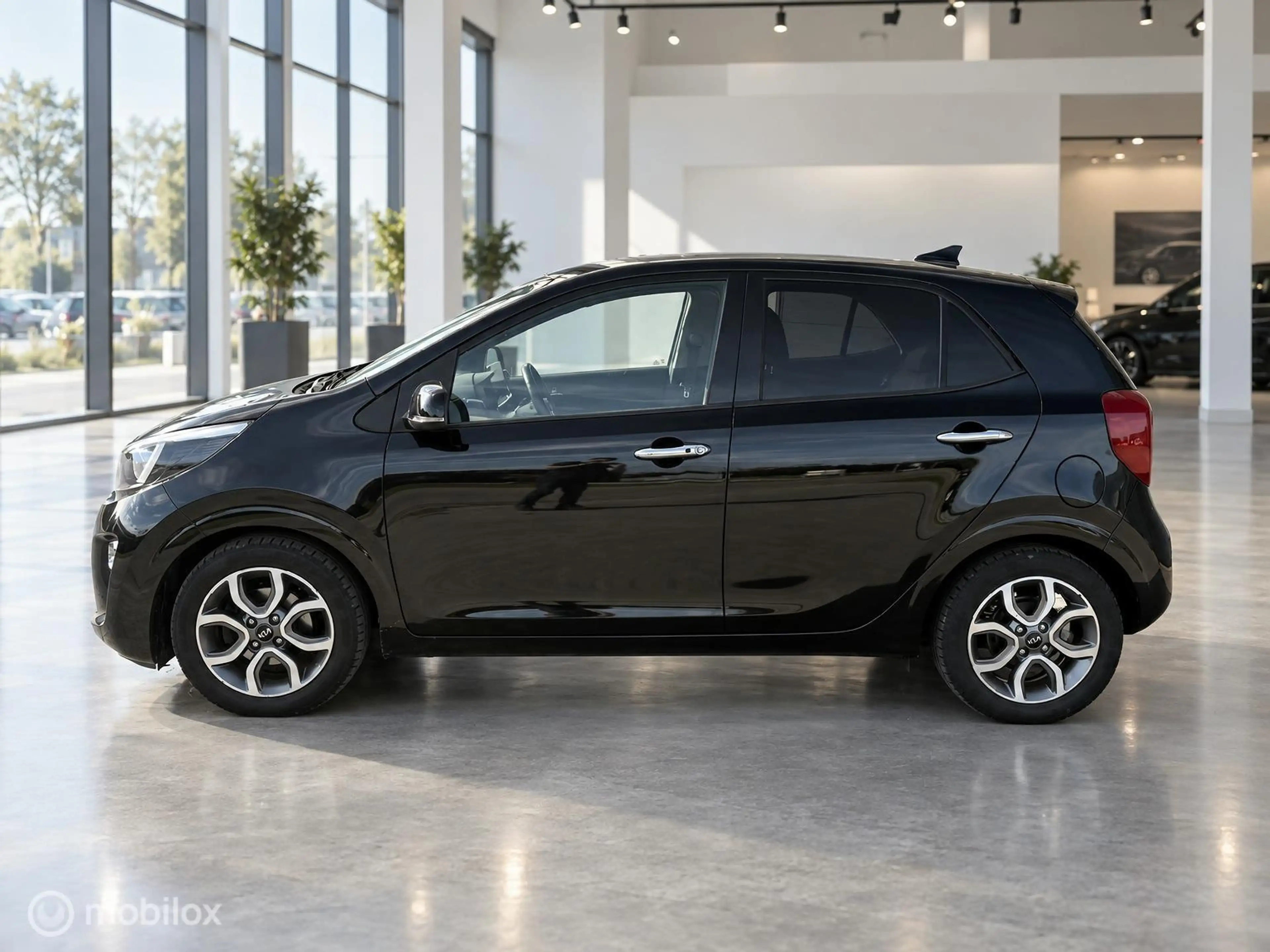 Kia Picanto 1.0 DPi DynamicPlusLine | Camera | Keyless | Clima — photo 4