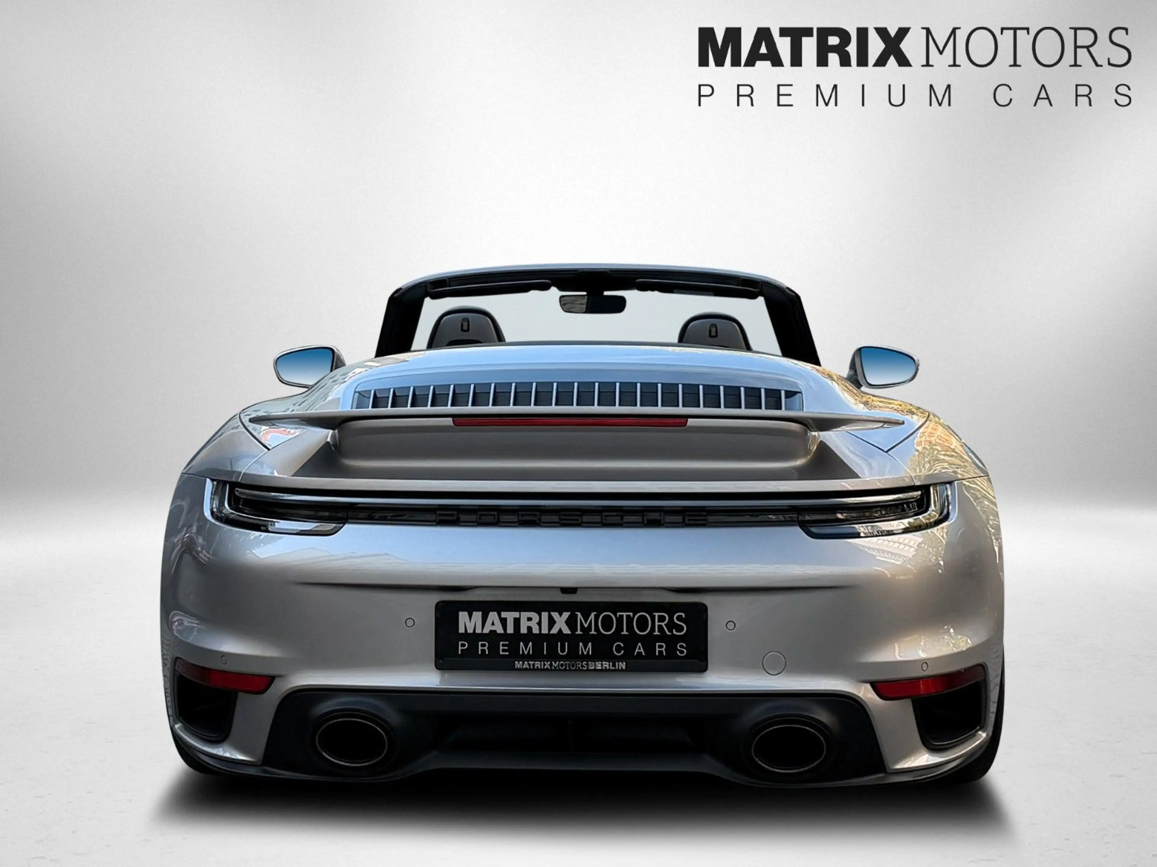 Porsche 911 Turbo S Cabriolet — photo 10