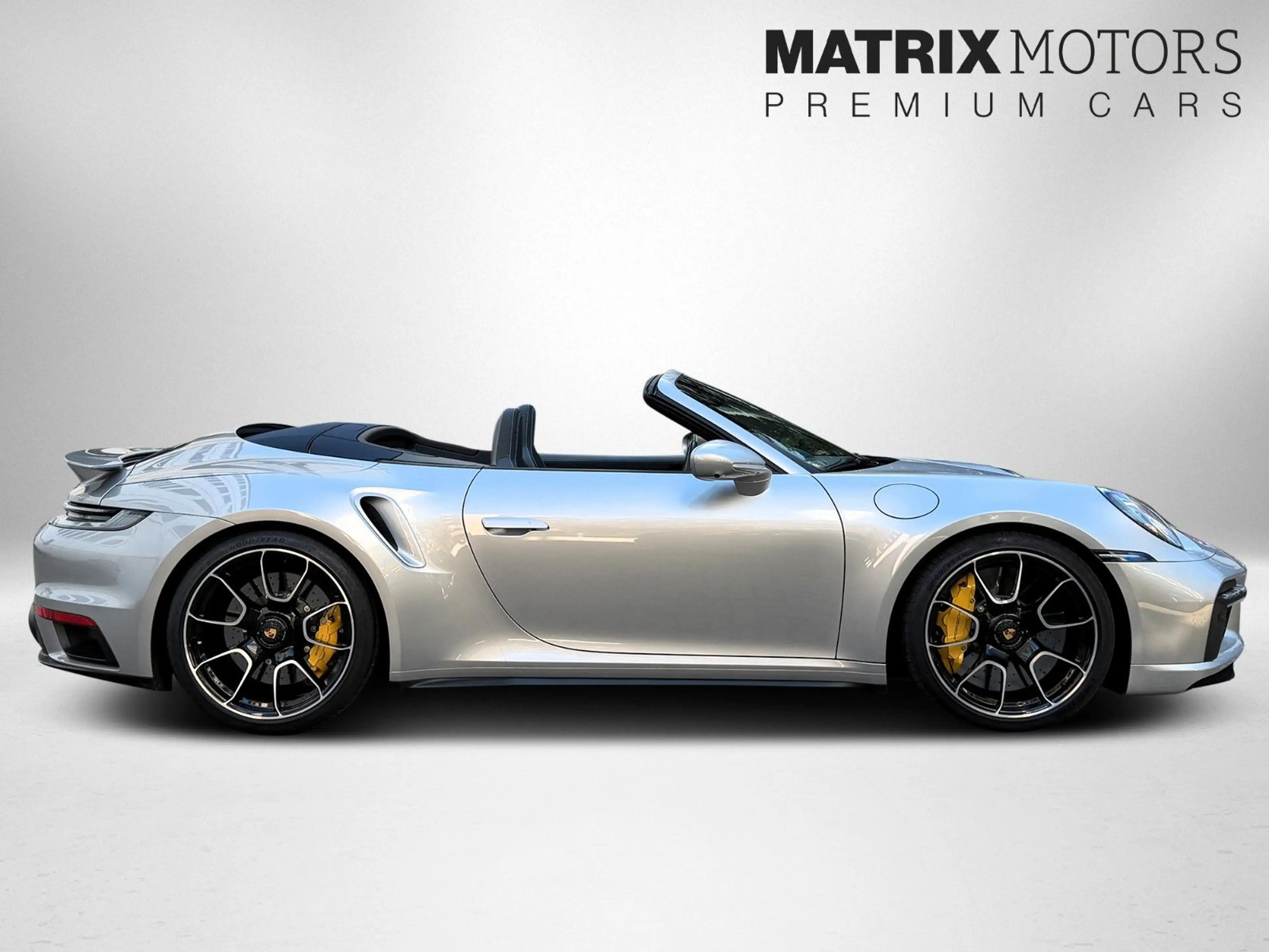 Porsche 911 Turbo S Cabriolet — photo 5