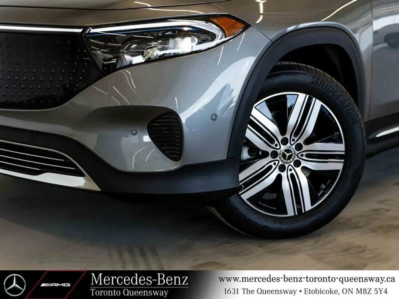 Mercedes-Benz EQB снимка Mercedes-Benz EQB