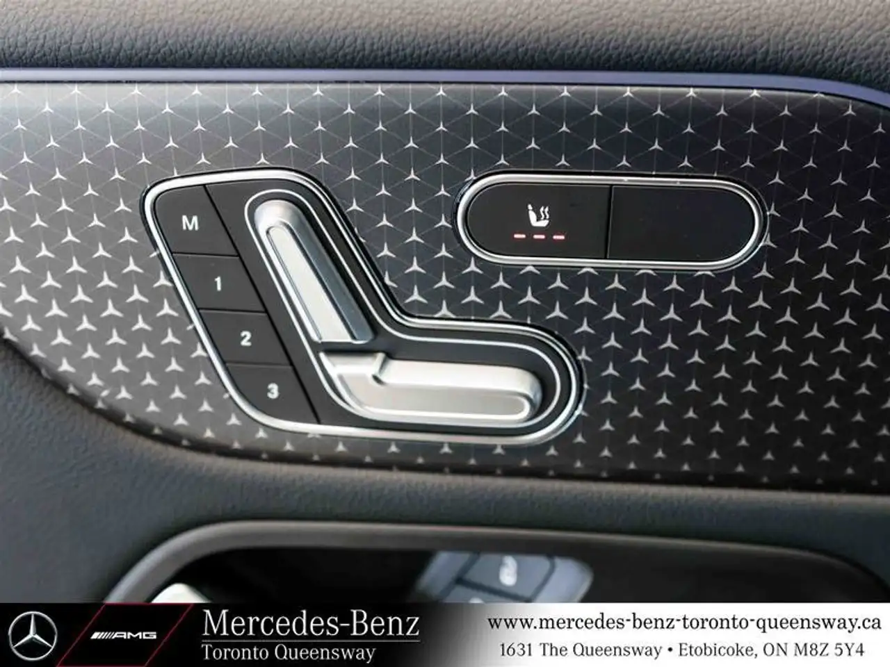 Mercedes-Benz EQB снимка Mercedes-Benz EQB