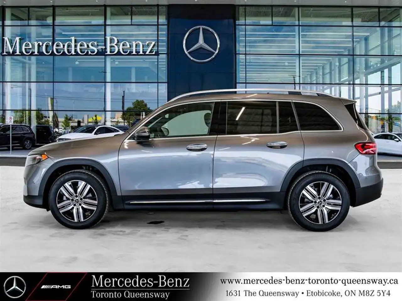 Mercedes-Benz EQB снимка Mercedes-Benz EQB