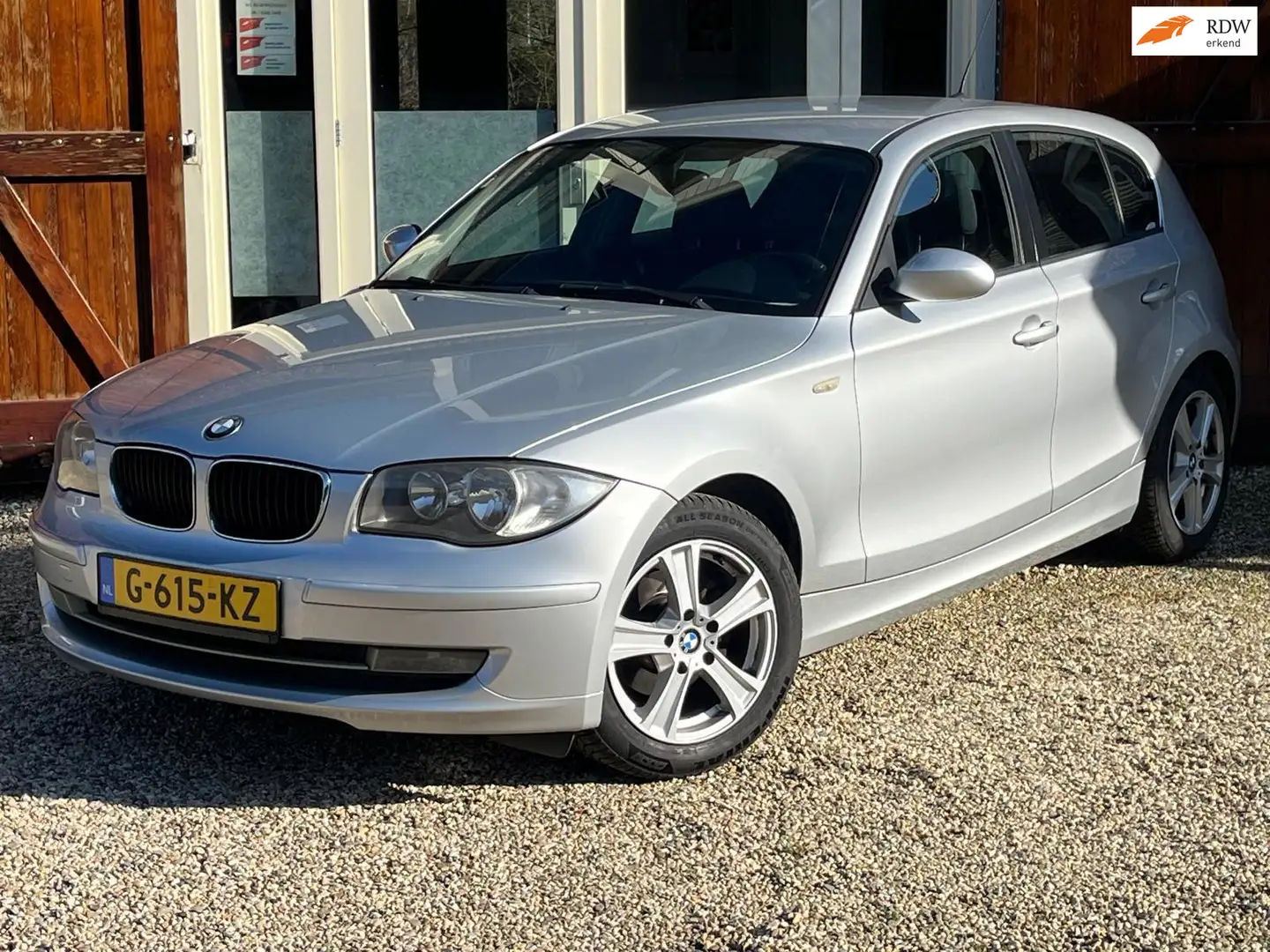 BMW 116 1-serie 116i 5-deurs Grau - 1