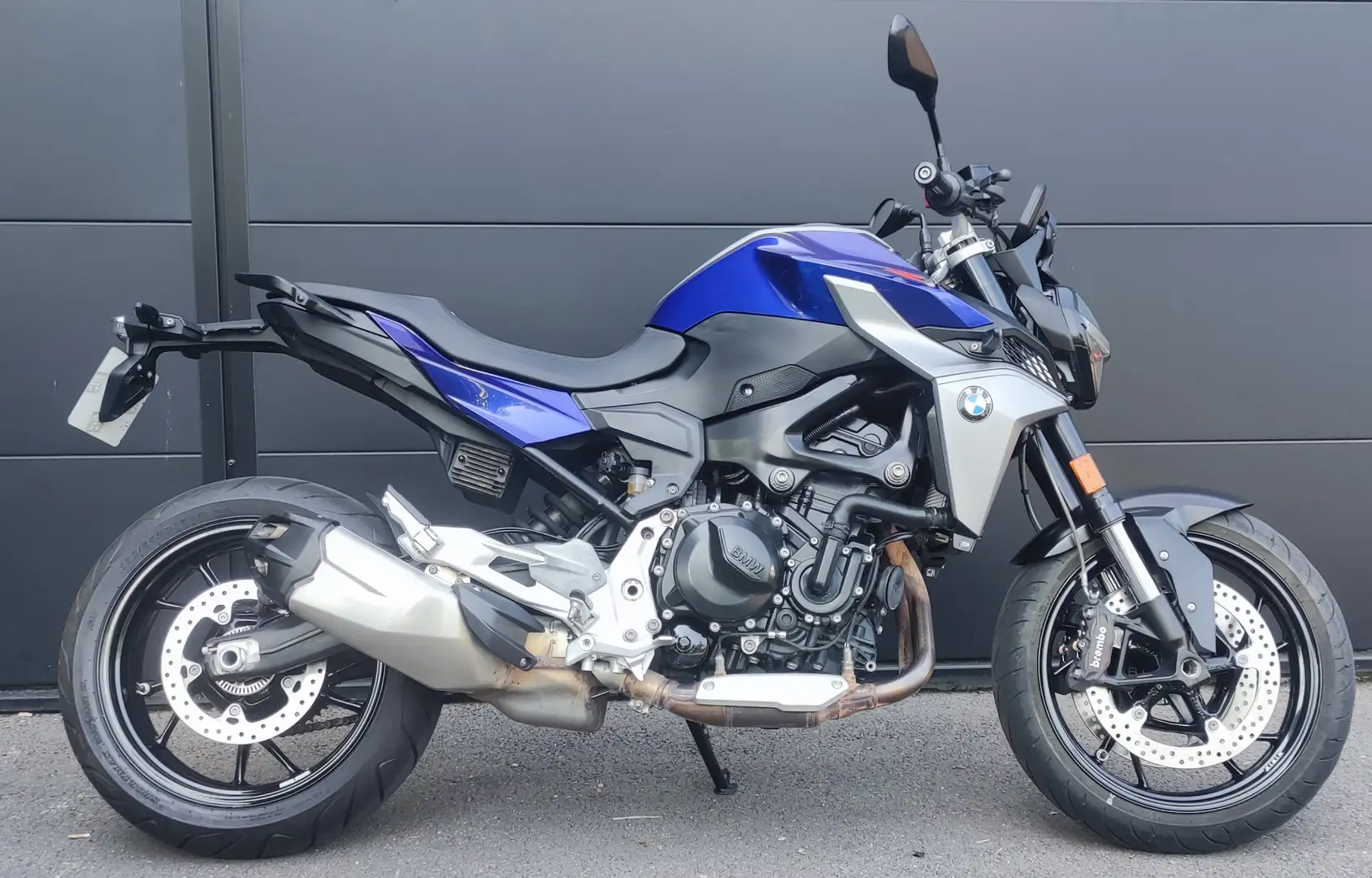 BMW F 900 R Bleu - 2