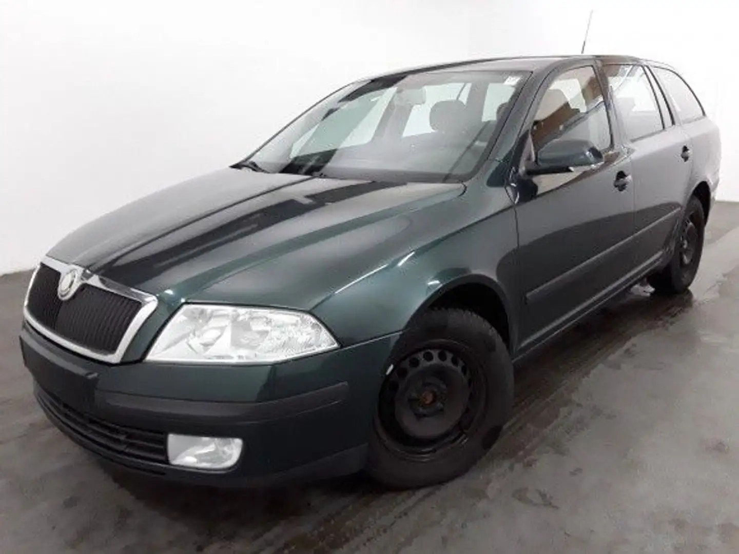Skoda Octavia Combi Ambiente TÜV NEU ! Schwarz - 1