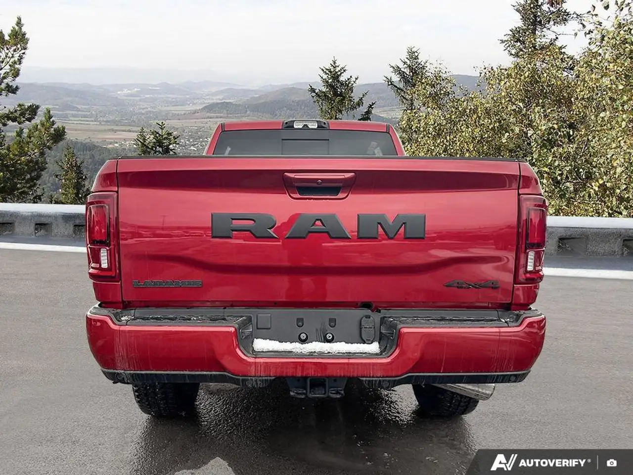 RAM 2500 снимка RAM 2500