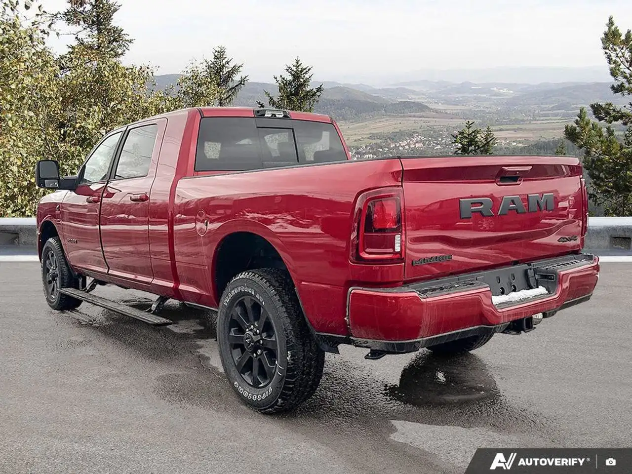 RAM 2500 снимка RAM 2500