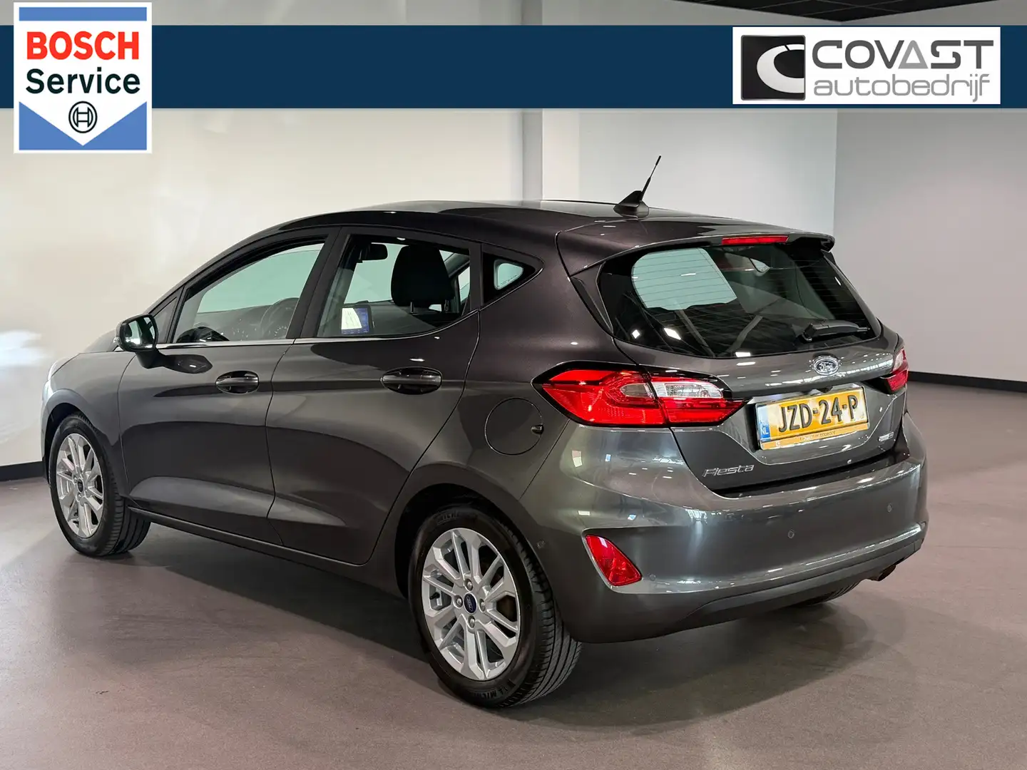 Ford Fiesta 1.0 EcoBoost Hybrid Titanium Camera|Navigatie|Carp Grau - 2