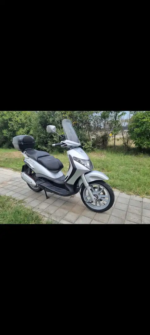 Piaggio Beverly 250 Grigio - 1