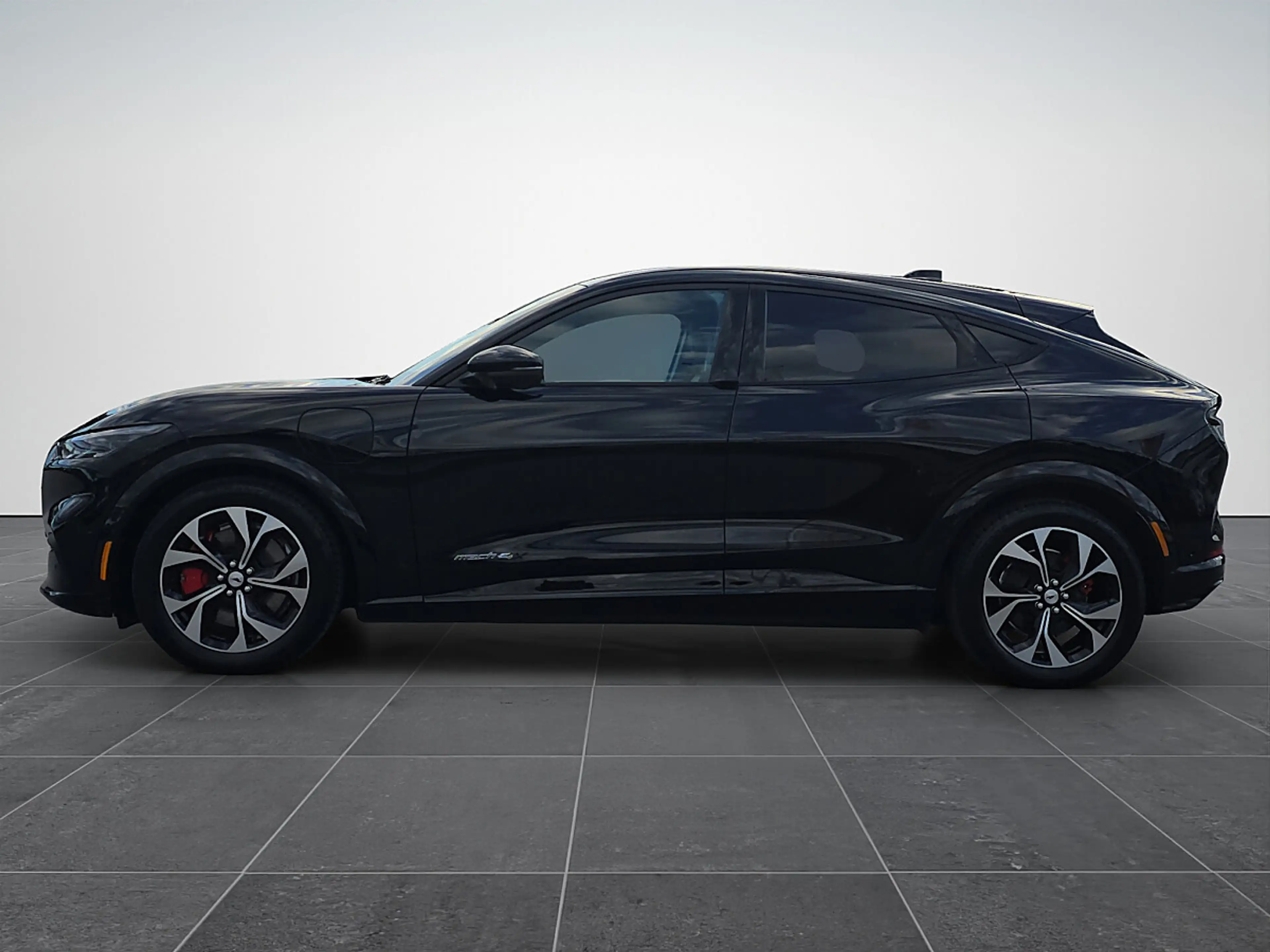 Ford Mustang Mach-E AWD 99kWh*B&O*Pano*Memory* — photo 3