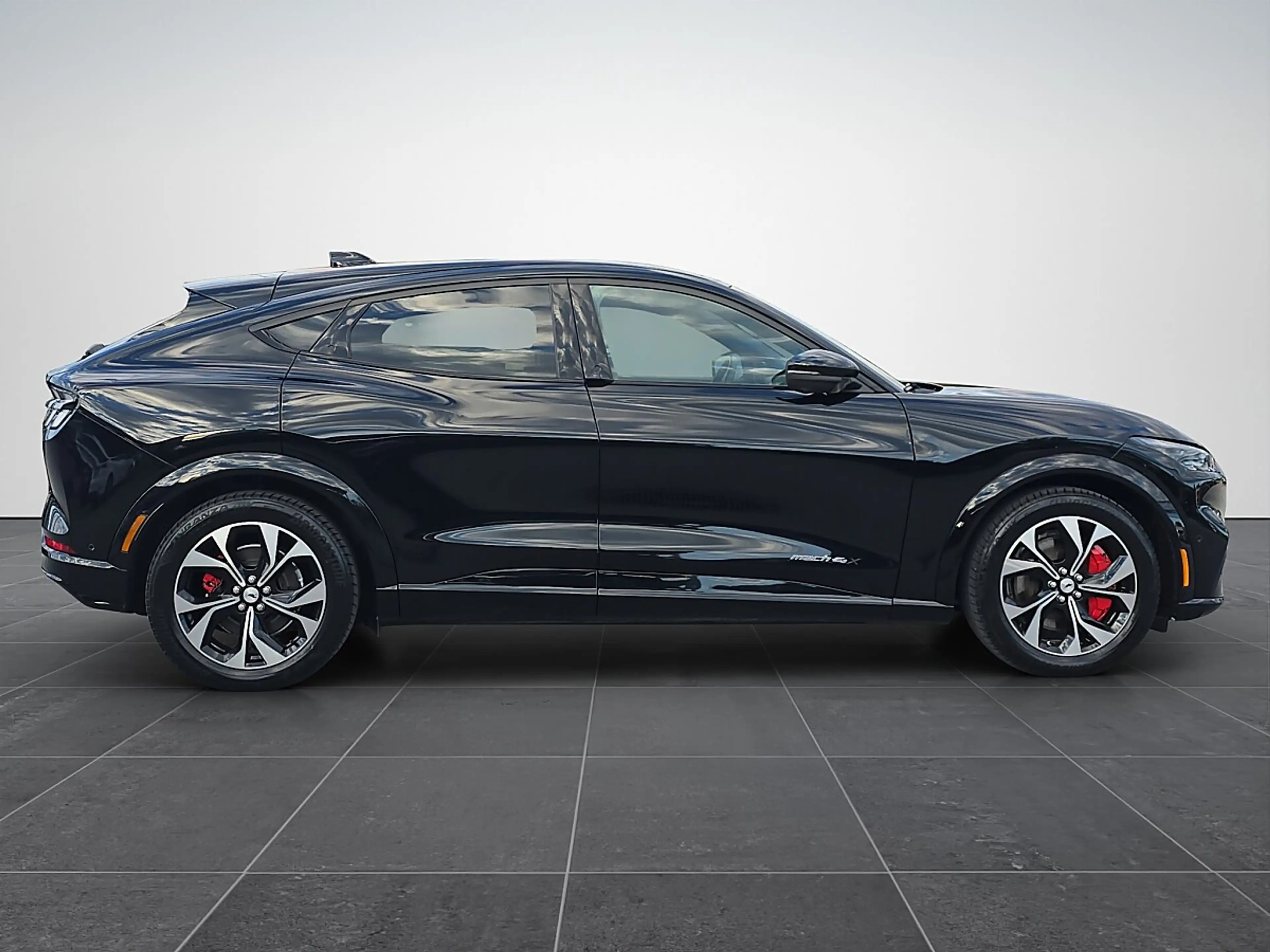 Ford Mustang Mach-E AWD 99kWh*B&O*Pano*Memory* — photo 7