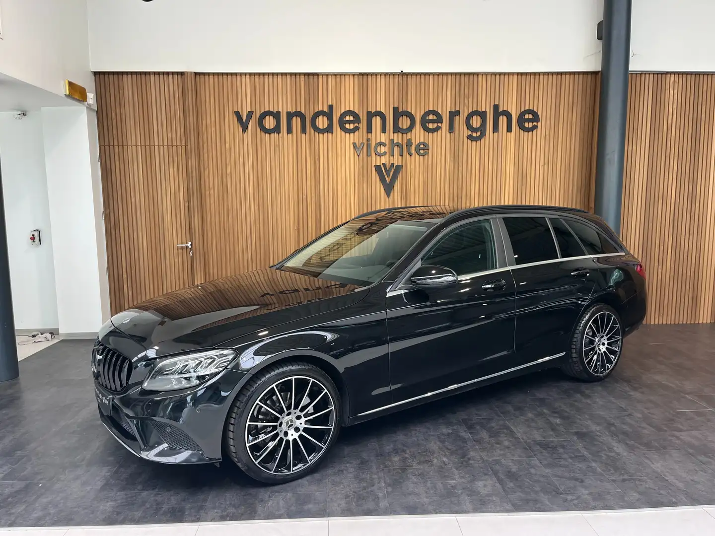 Mercedes-Benz C 180 d Bus pack automaat camera amg look C43 pts Schwarz - 1
