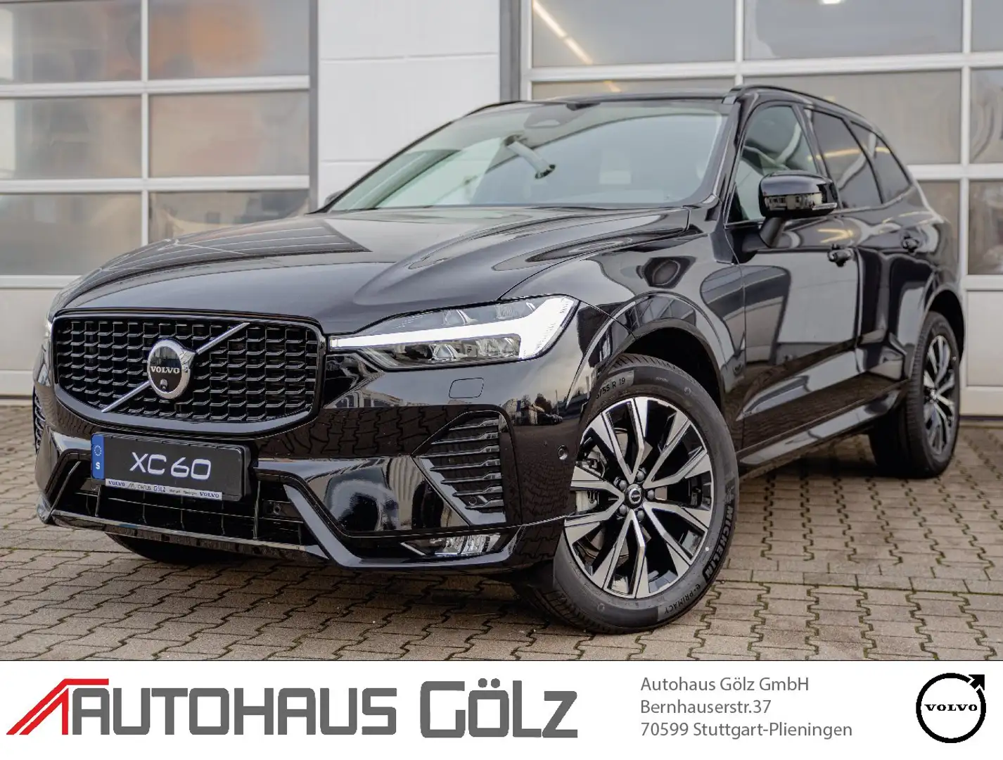 Volvo XC60 B5 Plus Dark AWD Schiebedach*360°*Totwinkel*ACC Schwarz - 1