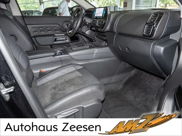 Citroen C5 Aircross view 2