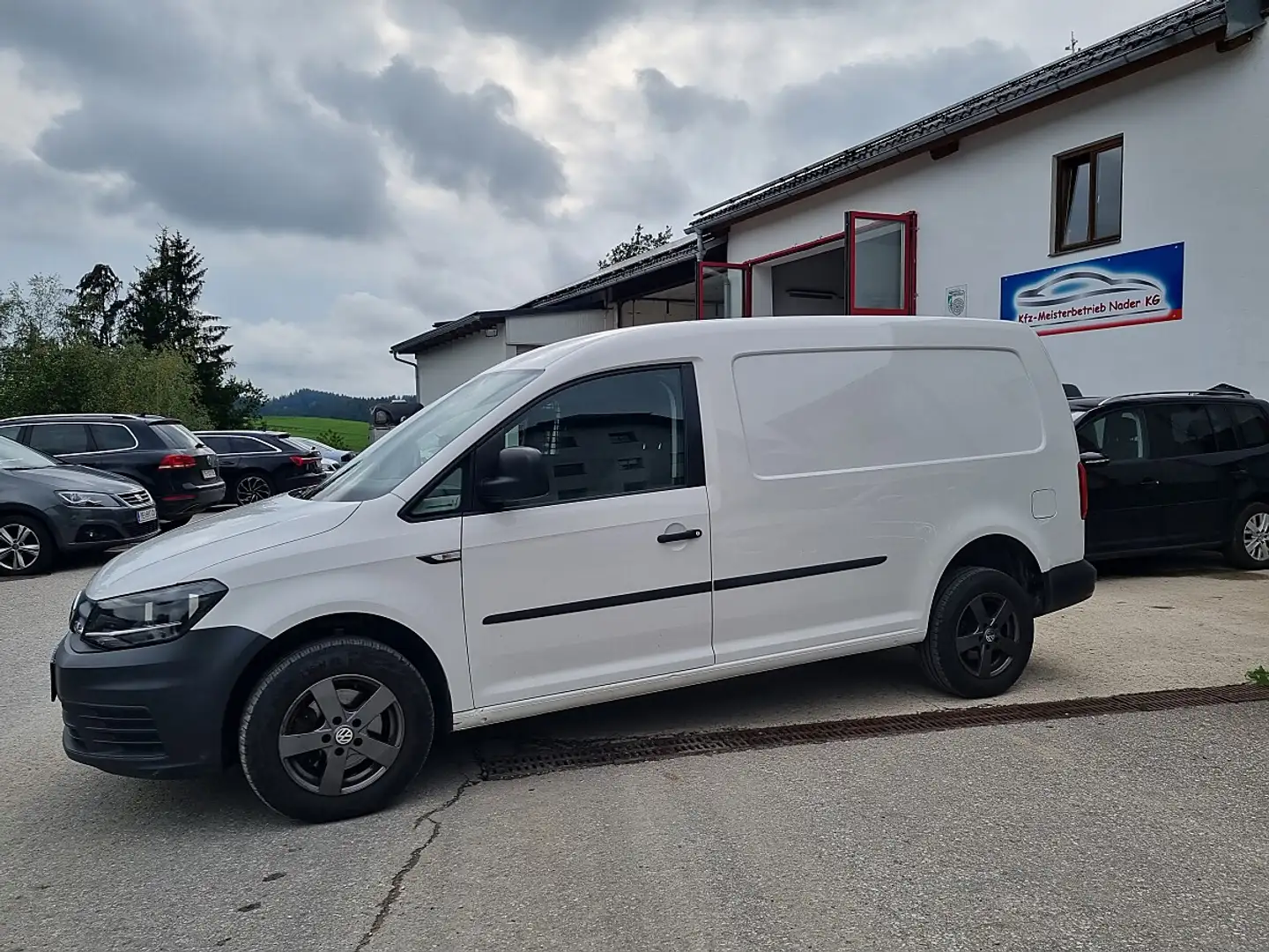 Volkswagen Caddy Maxi Kastenwagen 2.0 TDI 4Motion – 115.00... Weiß - 1