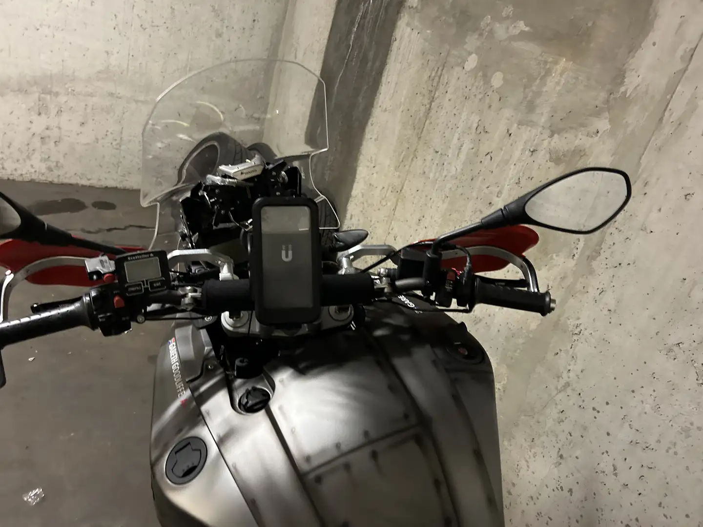 BMW G 650 GS Sertão Redline disayn - 2