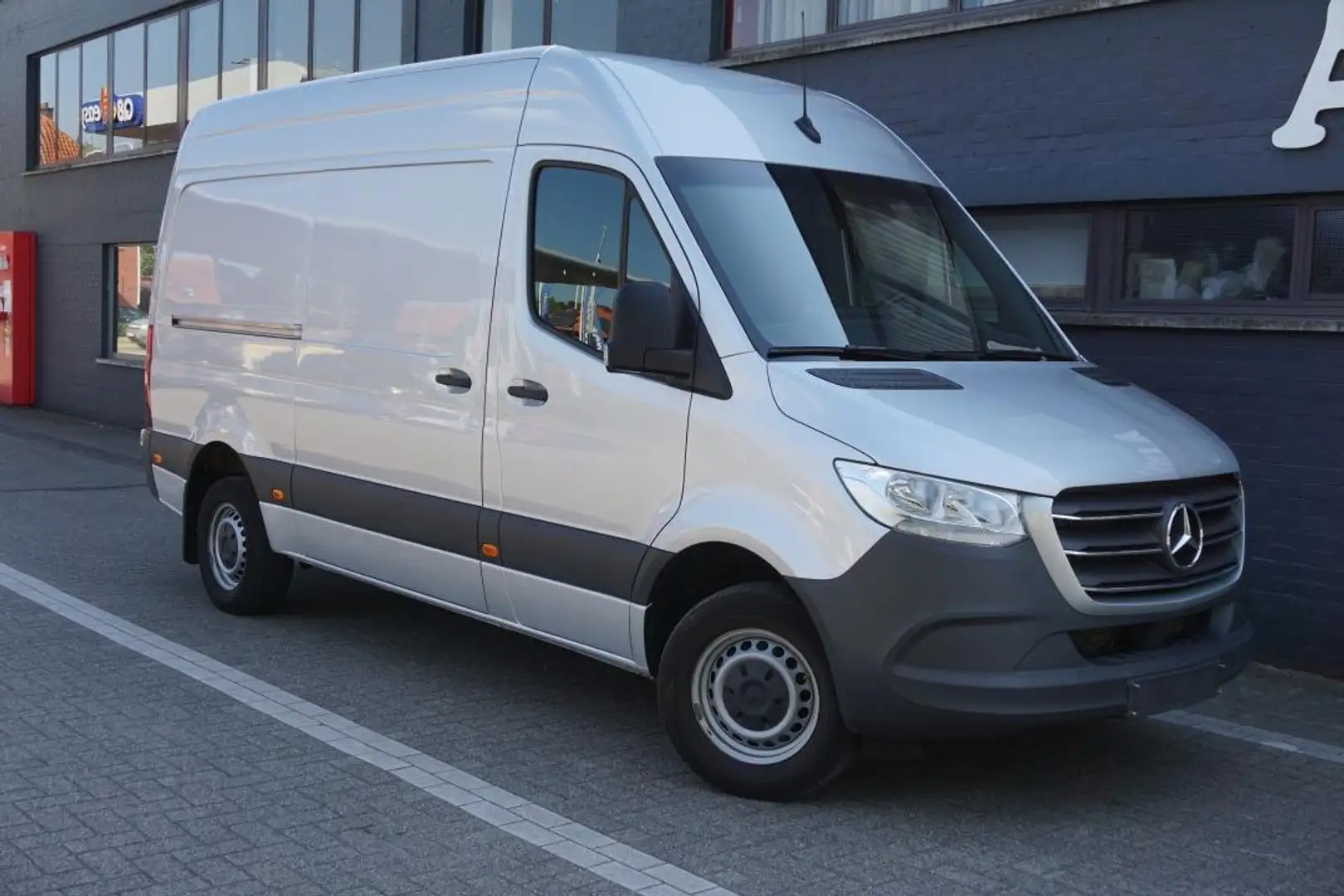 Mercedes-Benz Sprinter Sprinter 317 cdi automaat Silber - 1
