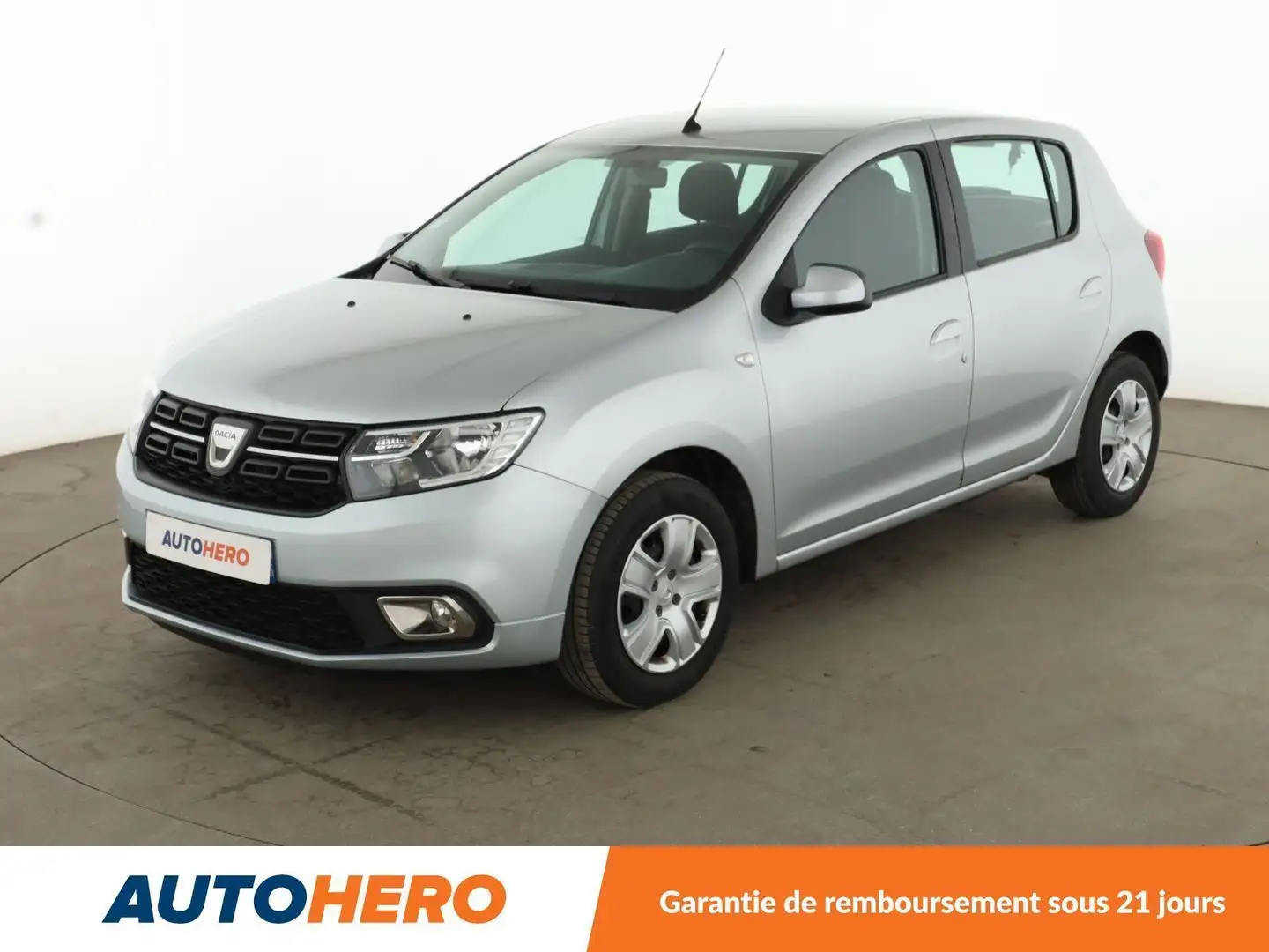 Dacia Sandero 1.0 SCe City+ Gris - 1