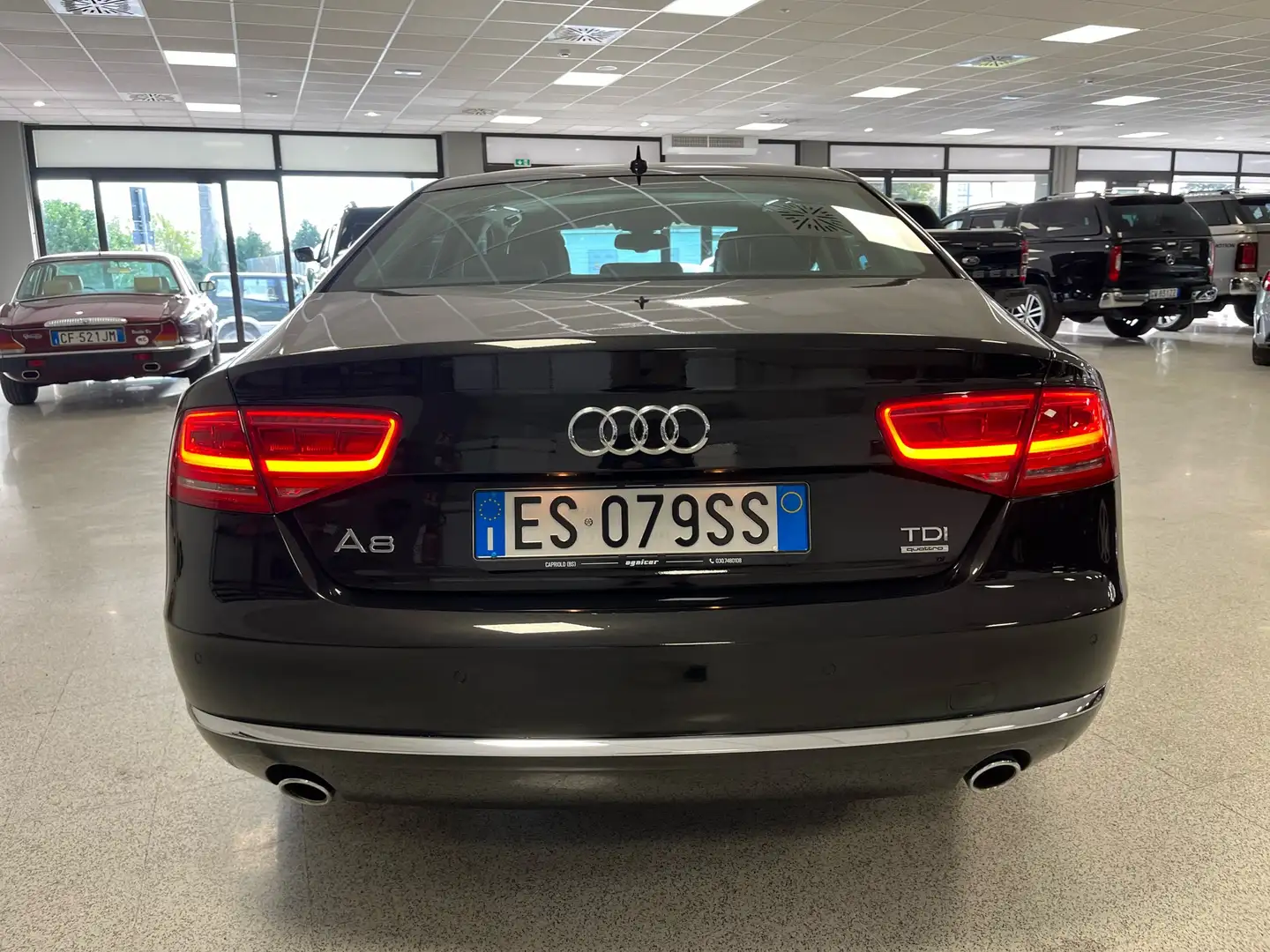 Audi A8 3.0 V6 tdi quattro tiptronic 1proprietario Negro - 2