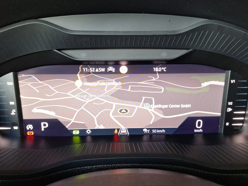 Skoda Karoq 4x4 Ambition TDI DSG — photo 14