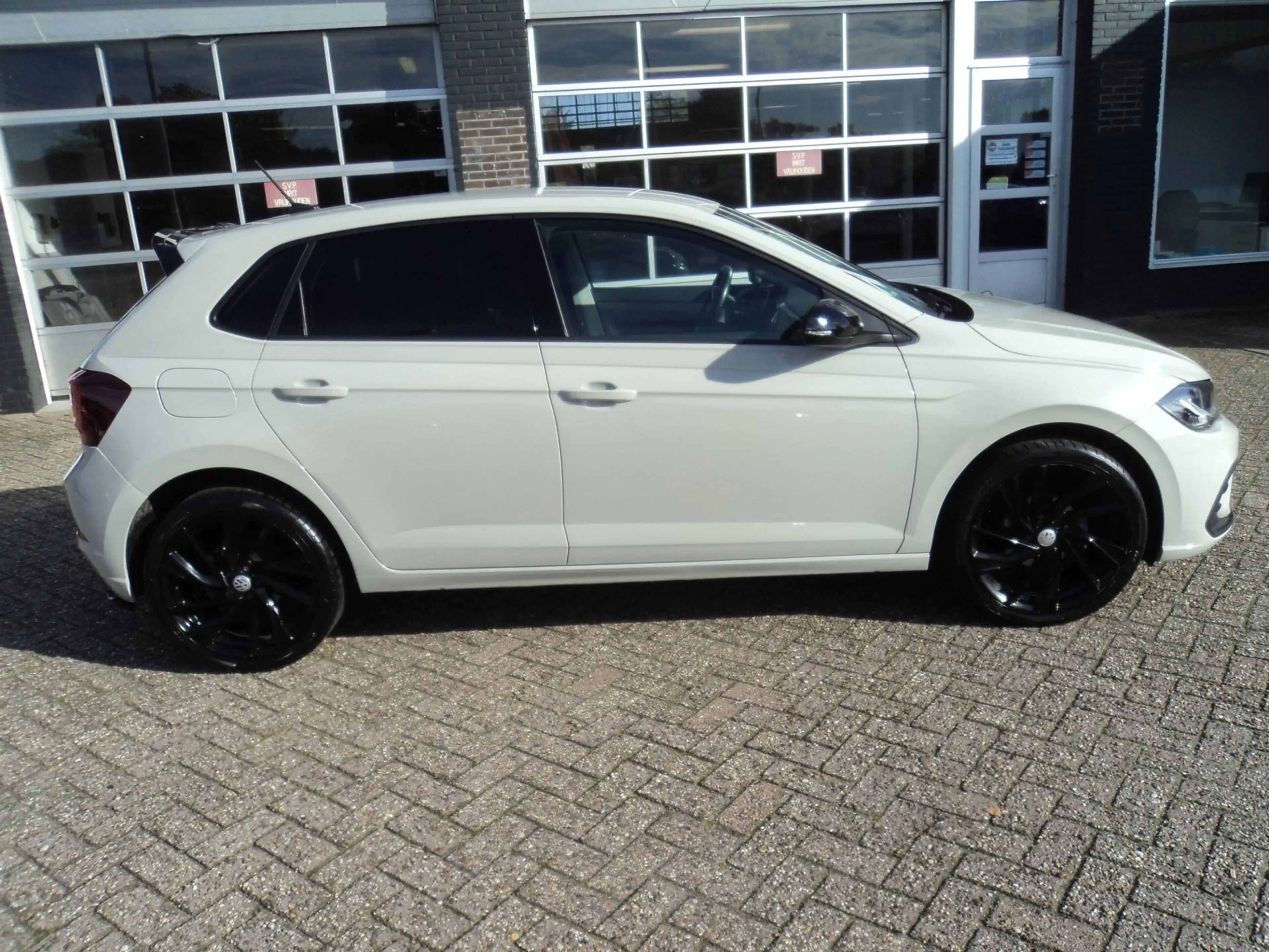 Volkswagen Polo 1.0 TSI Life ACC CRUISE CONTROL FRONT ASSIST — photo 8