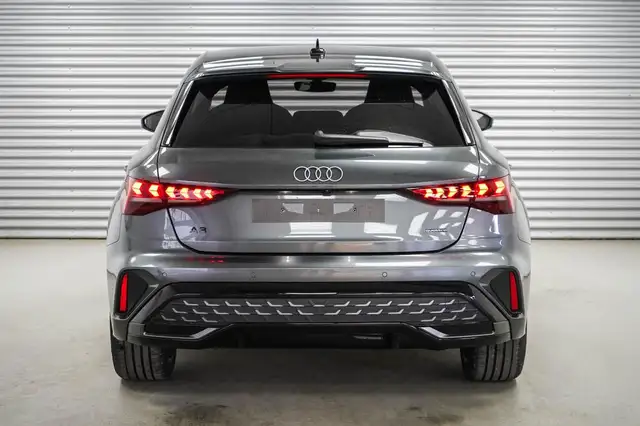 Audi A3 view 4