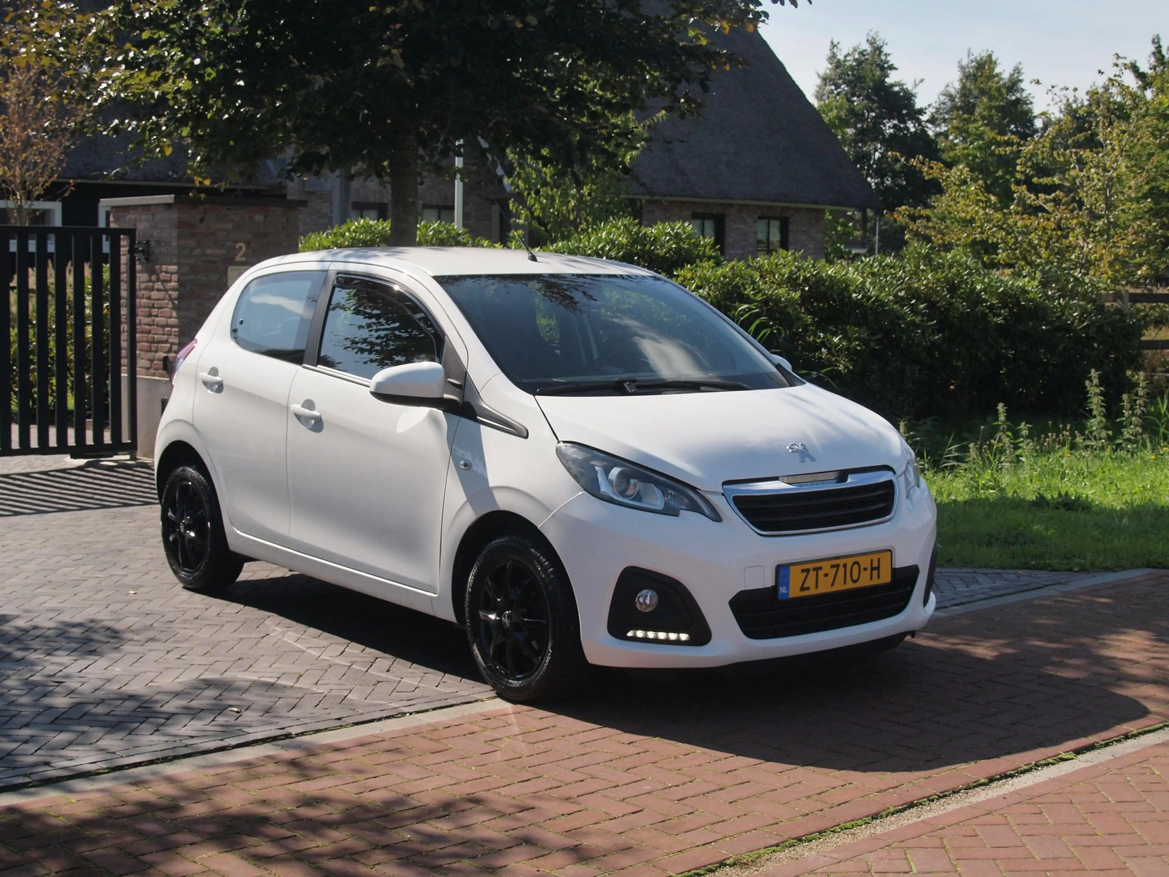 Peugeot 108 1.0 e-VTi Active | Camera | Apple Carplay | DAB | — photo 4