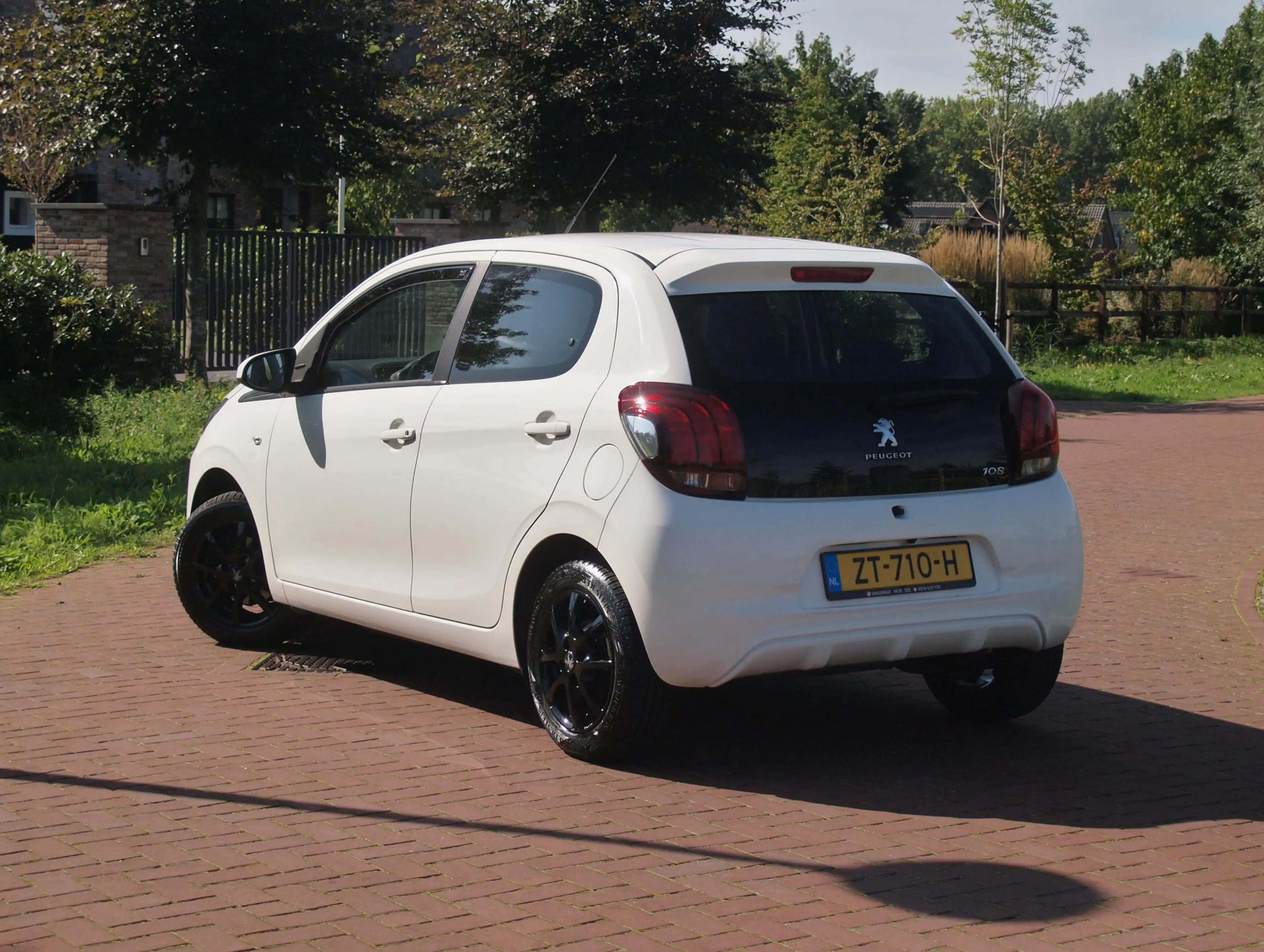 Peugeot 108 1.0 e-VTi Active | Camera | Apple Carplay | DAB | — photo 2