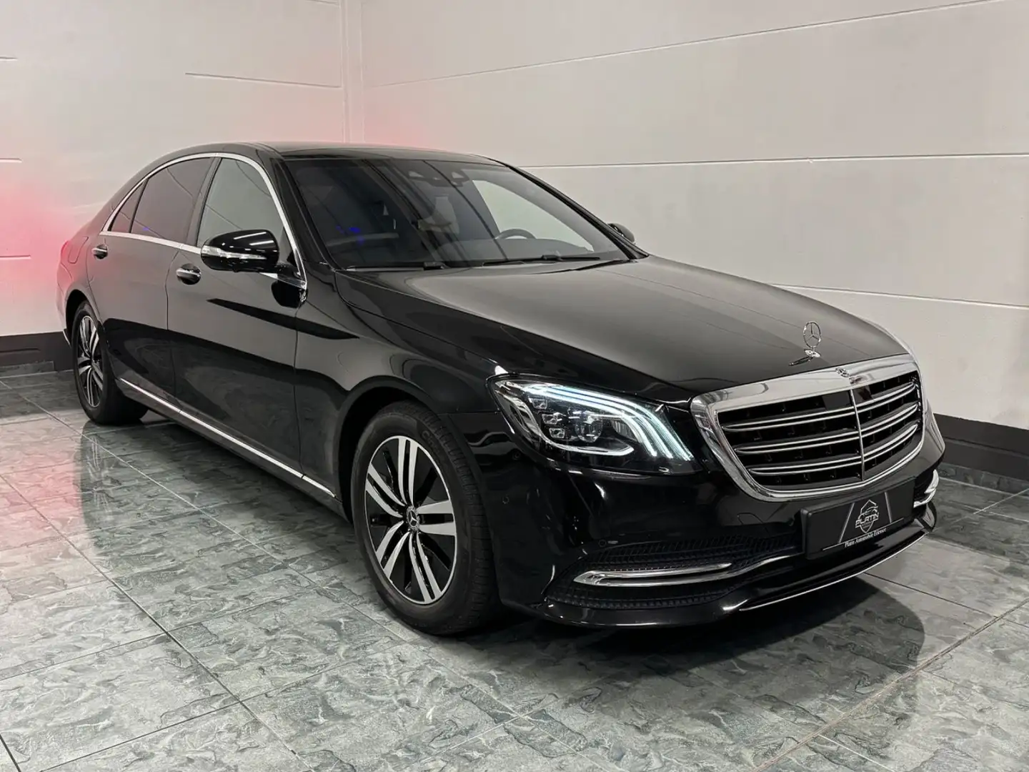 Mercedes-Benz S 350 d 4Matic L*Pano*Chauffeur*Burmester*MB100 Schwarz - 1