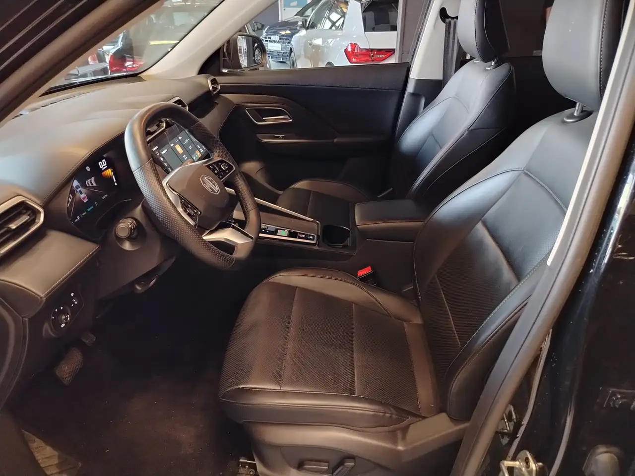 MG ZS 1.5 Hybrid+ Luxury, миниатюра 7