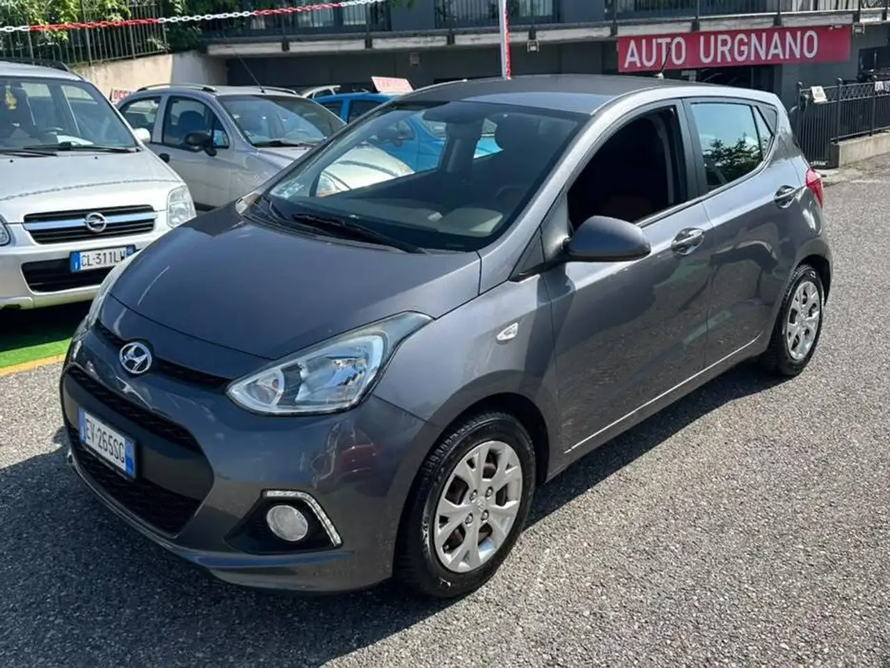 Hyundai i10