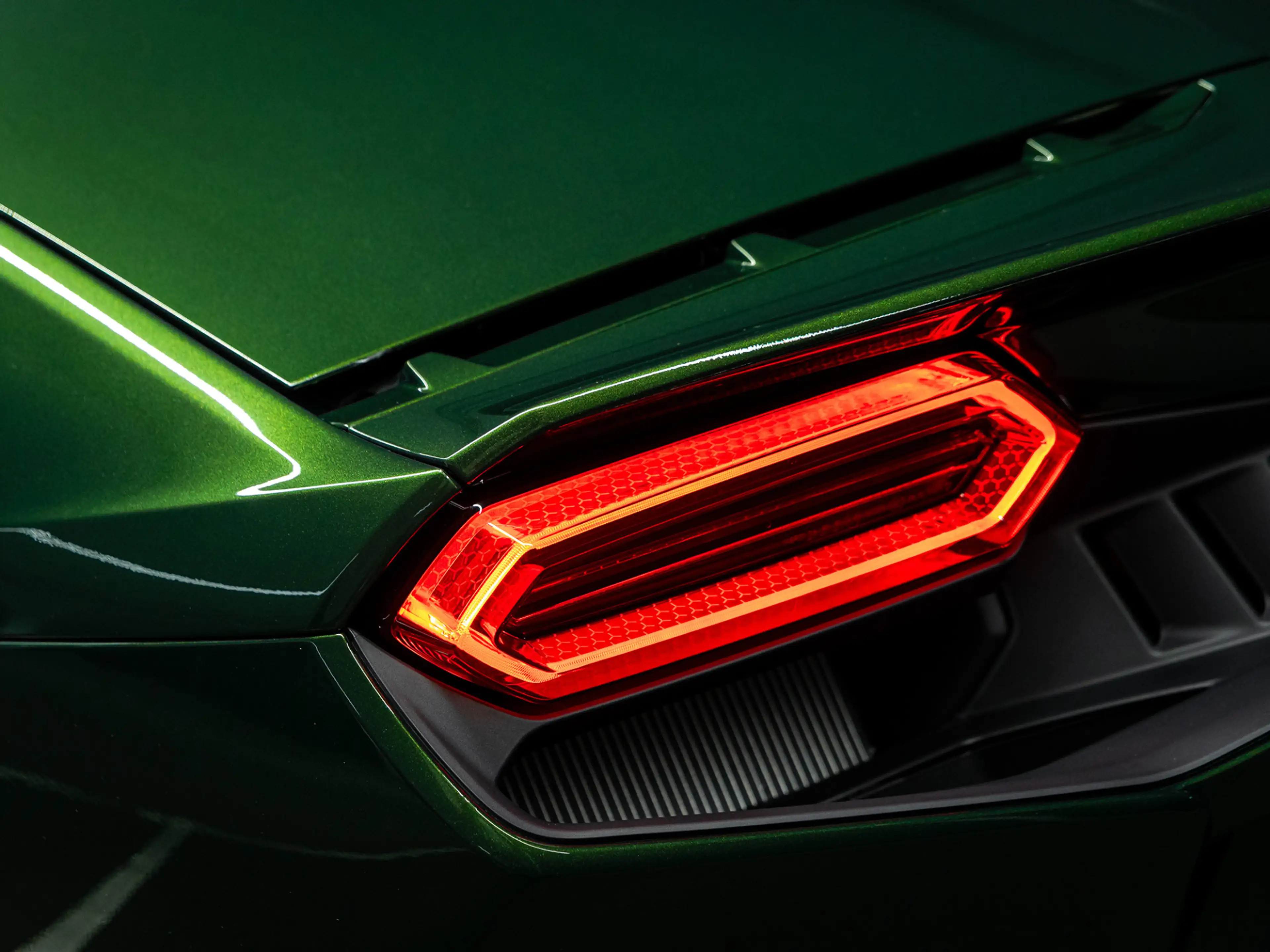 Lamborghini Temerario | Nose lift | Passenger Display | Style pack — photo 13
