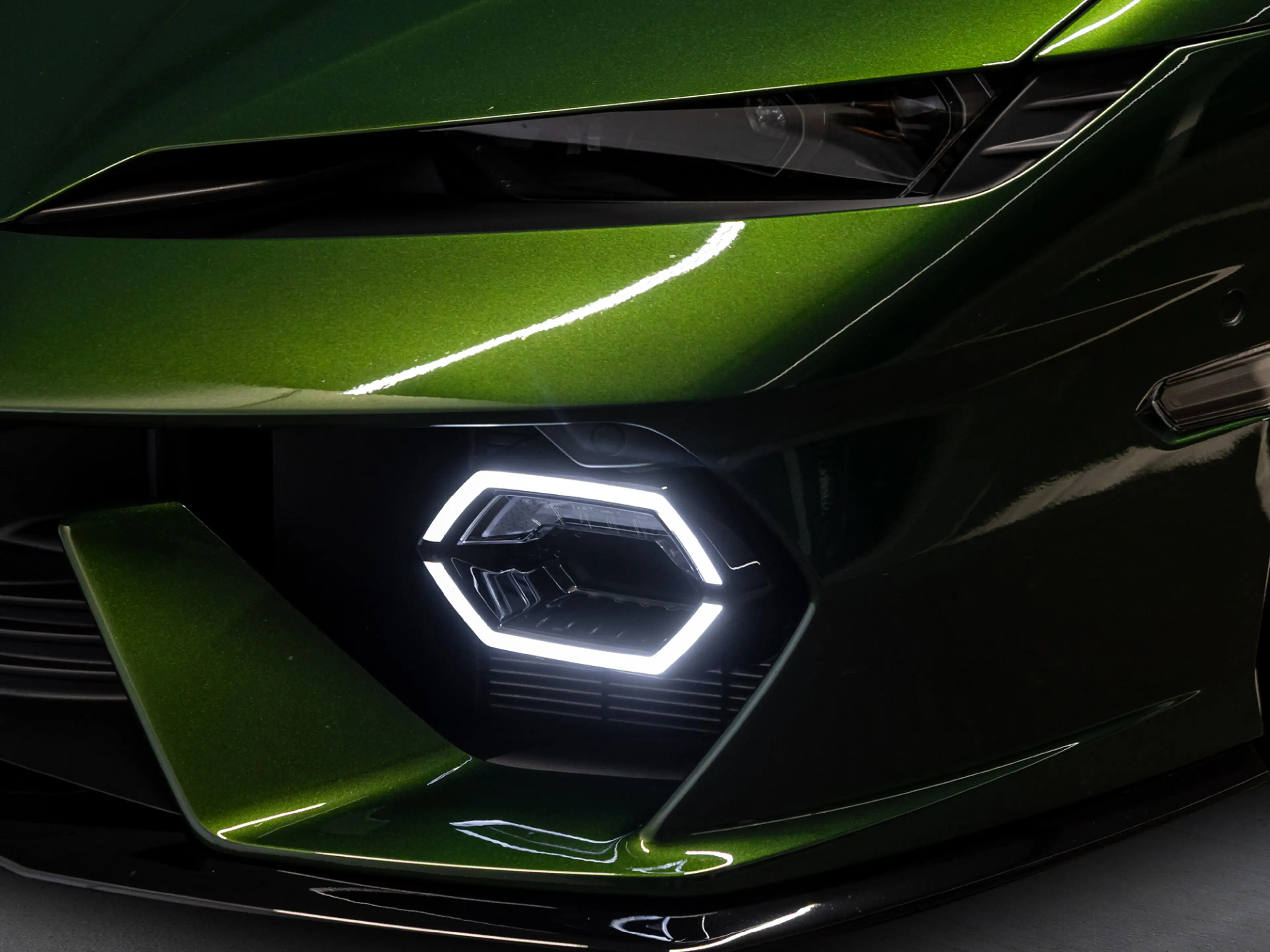 Lamborghini Temerario | Nose lift | Passenger Display | Style pack — photo 14