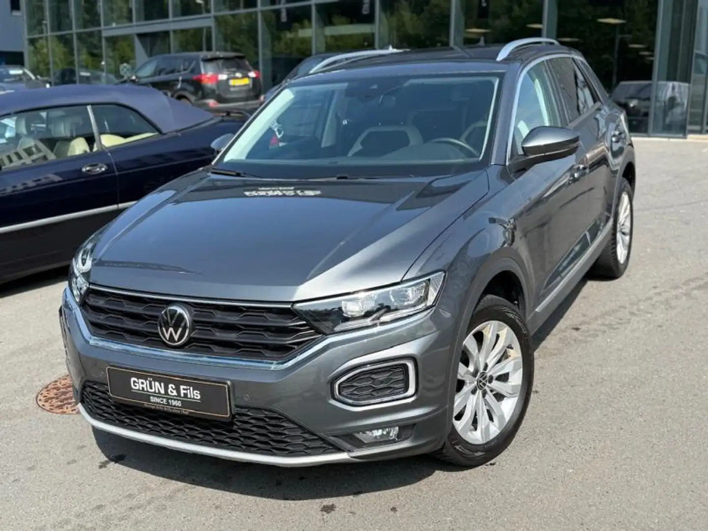 Volkswagen T-Roc 1.5 TSI SPORT Gris - 2