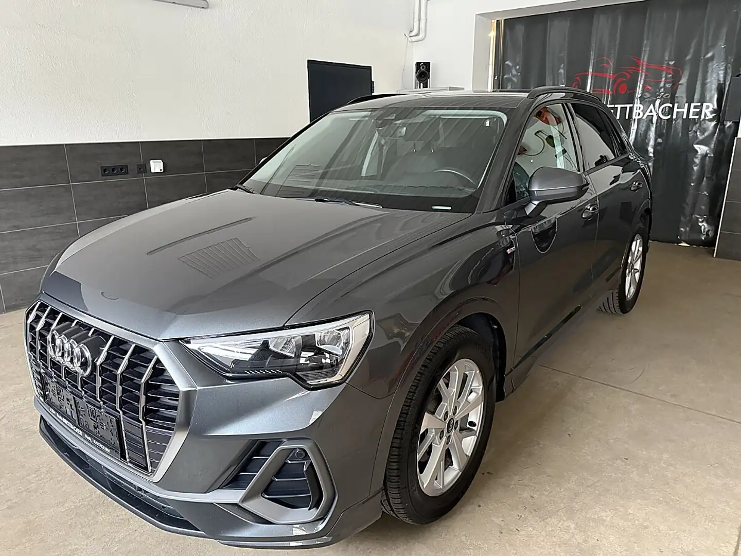 Audi Q3 35 2.0 TDI S line *ACC*LED*Virtual*Kamera* Grau - 2