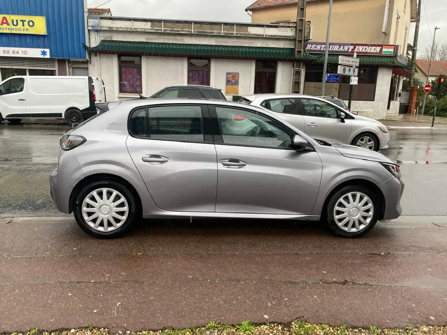 Peugeot 208 1.2i 12V S\u0026S - 75  II  BERLINE Active Busines Gris - 2