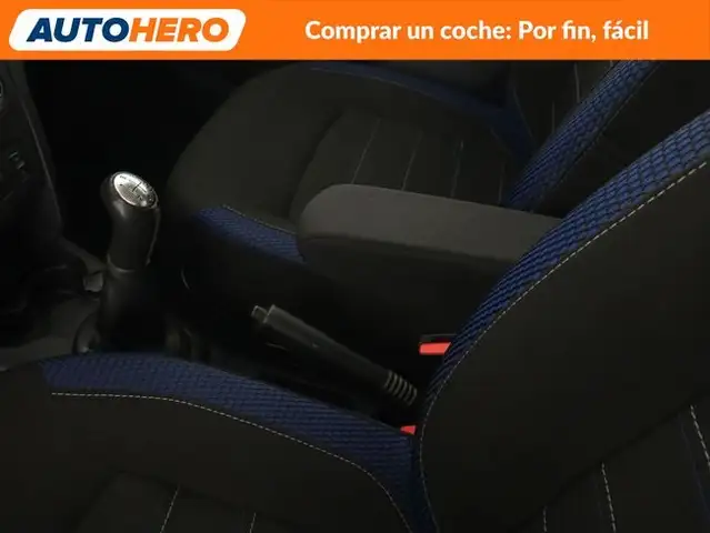 Dacia Sandero view 26