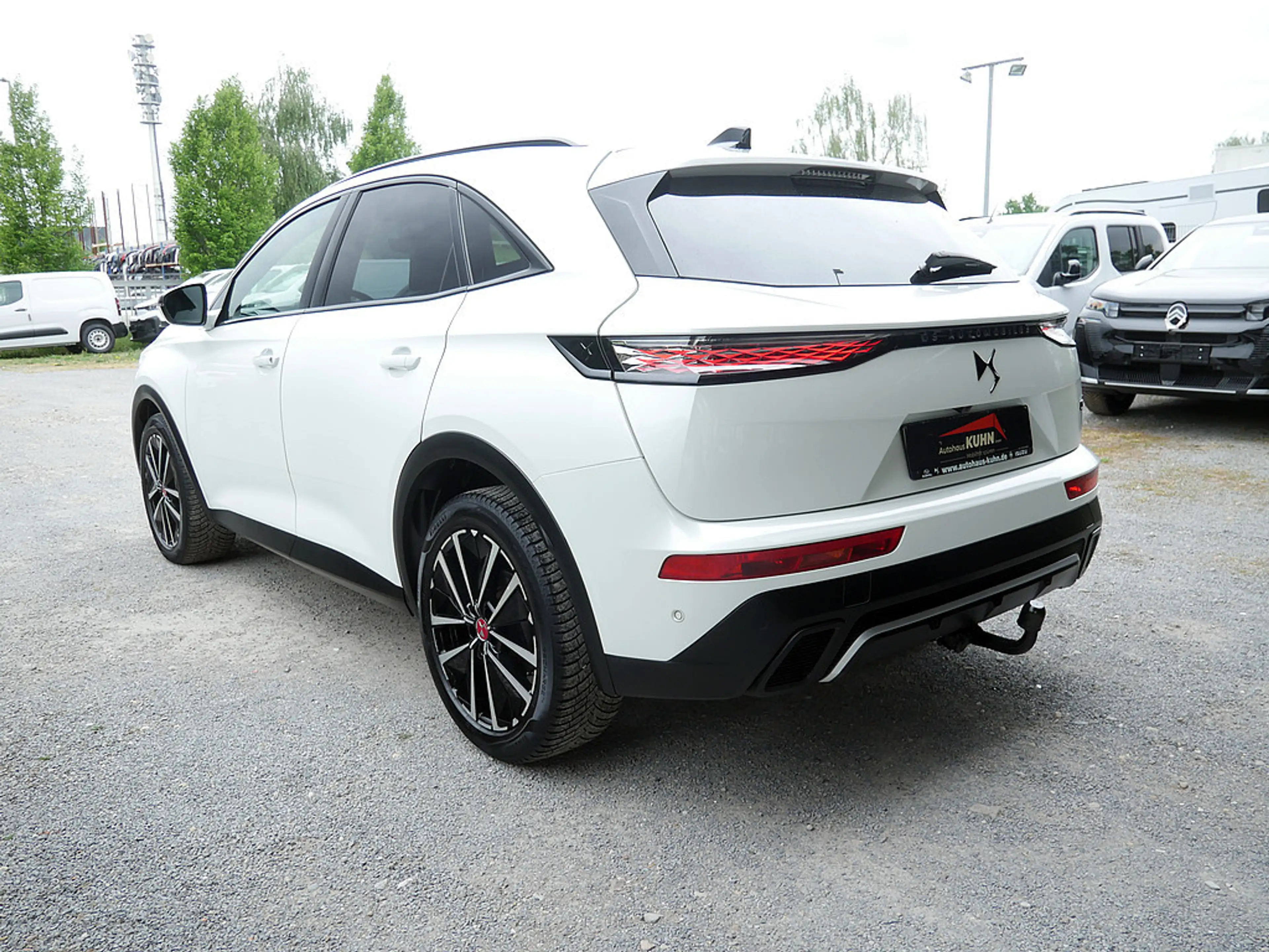 DS Automobiles DS 7 Crossback Performance Line+ BlueHDi 130 — photo 5