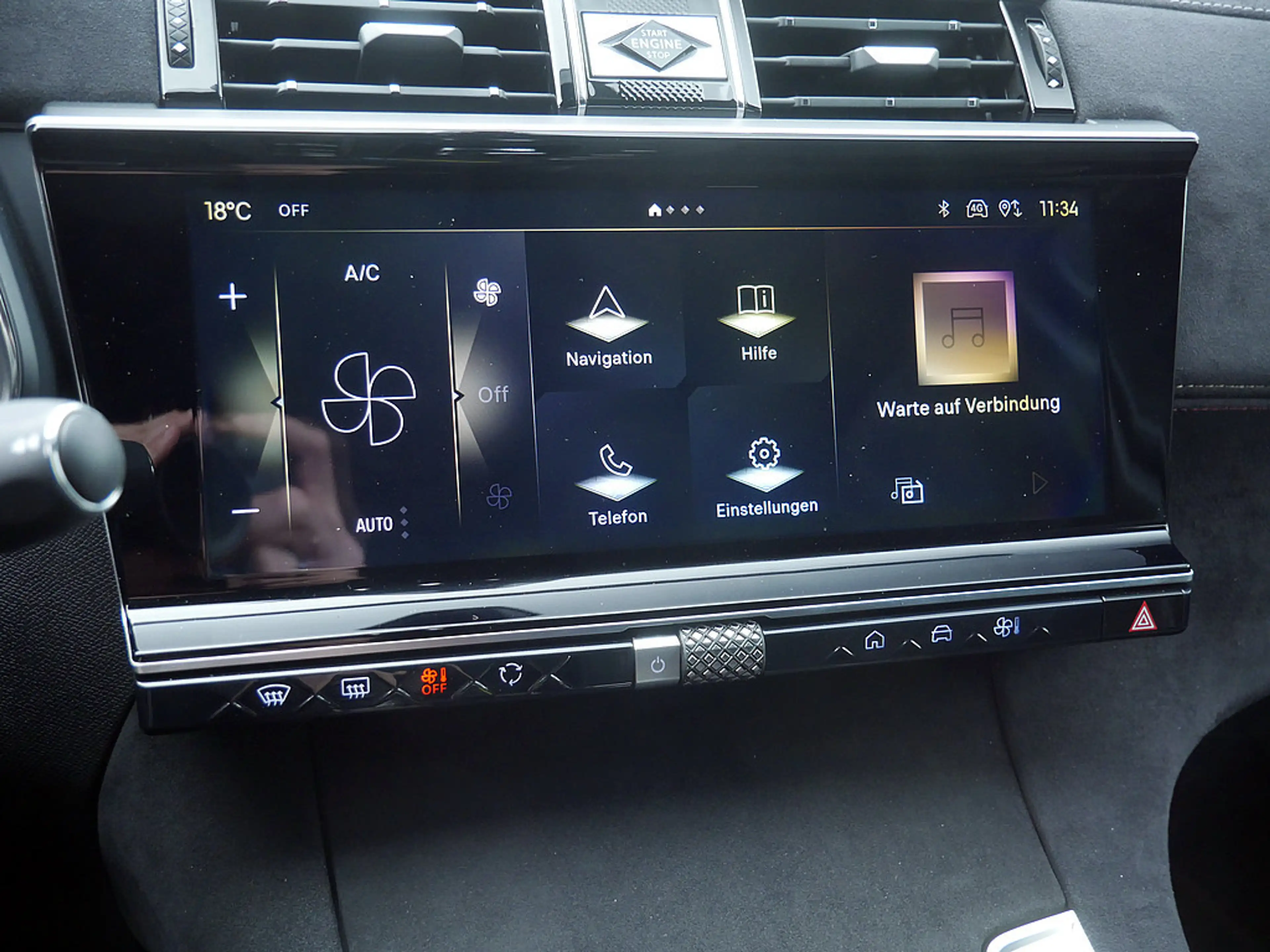DS Automobiles DS 7 Crossback Performance Line+ BlueHDi 130 — photo 13
