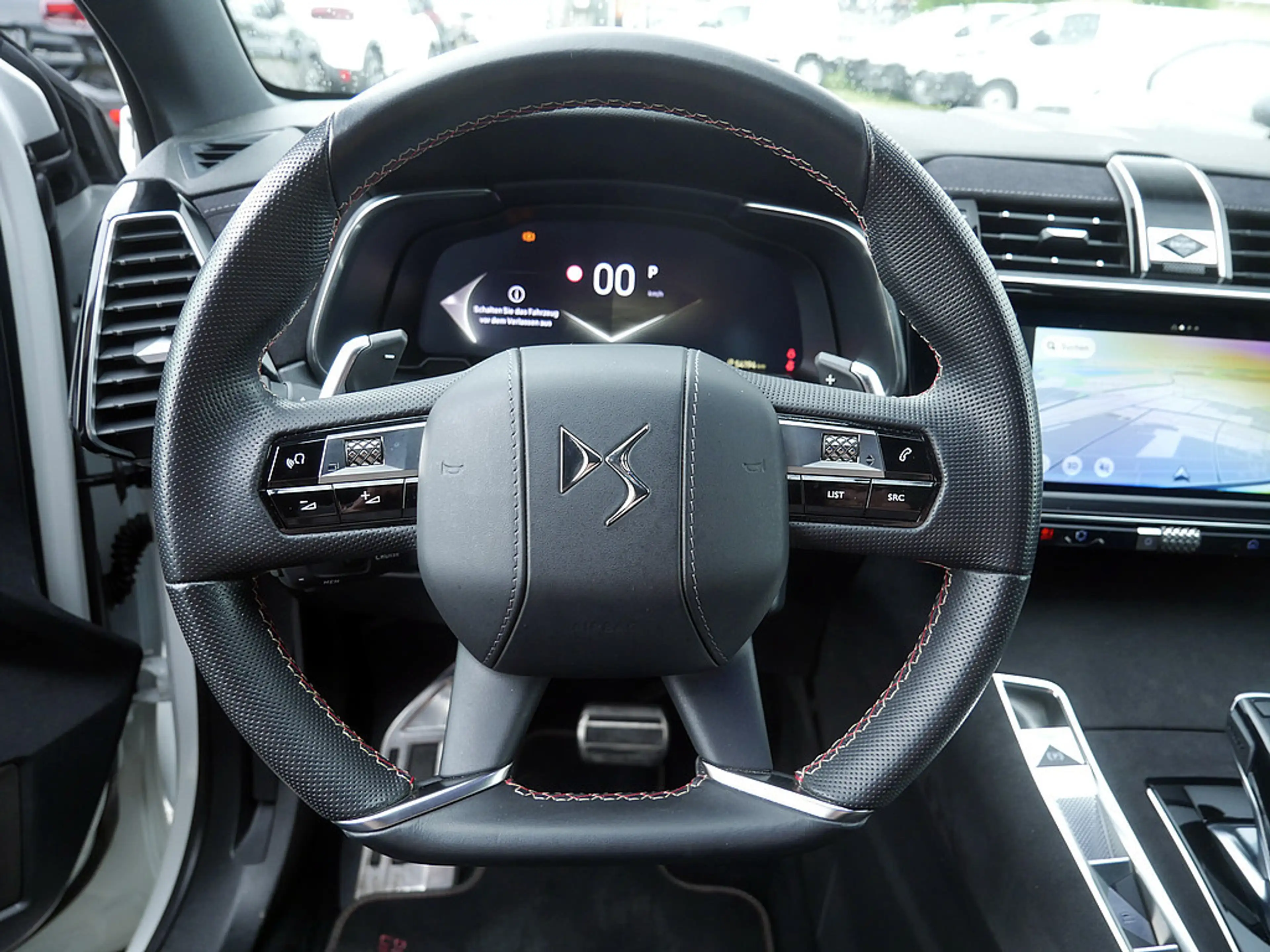 DS Automobiles DS 7 Crossback Performance Line+ BlueHDi 130 — photo 11