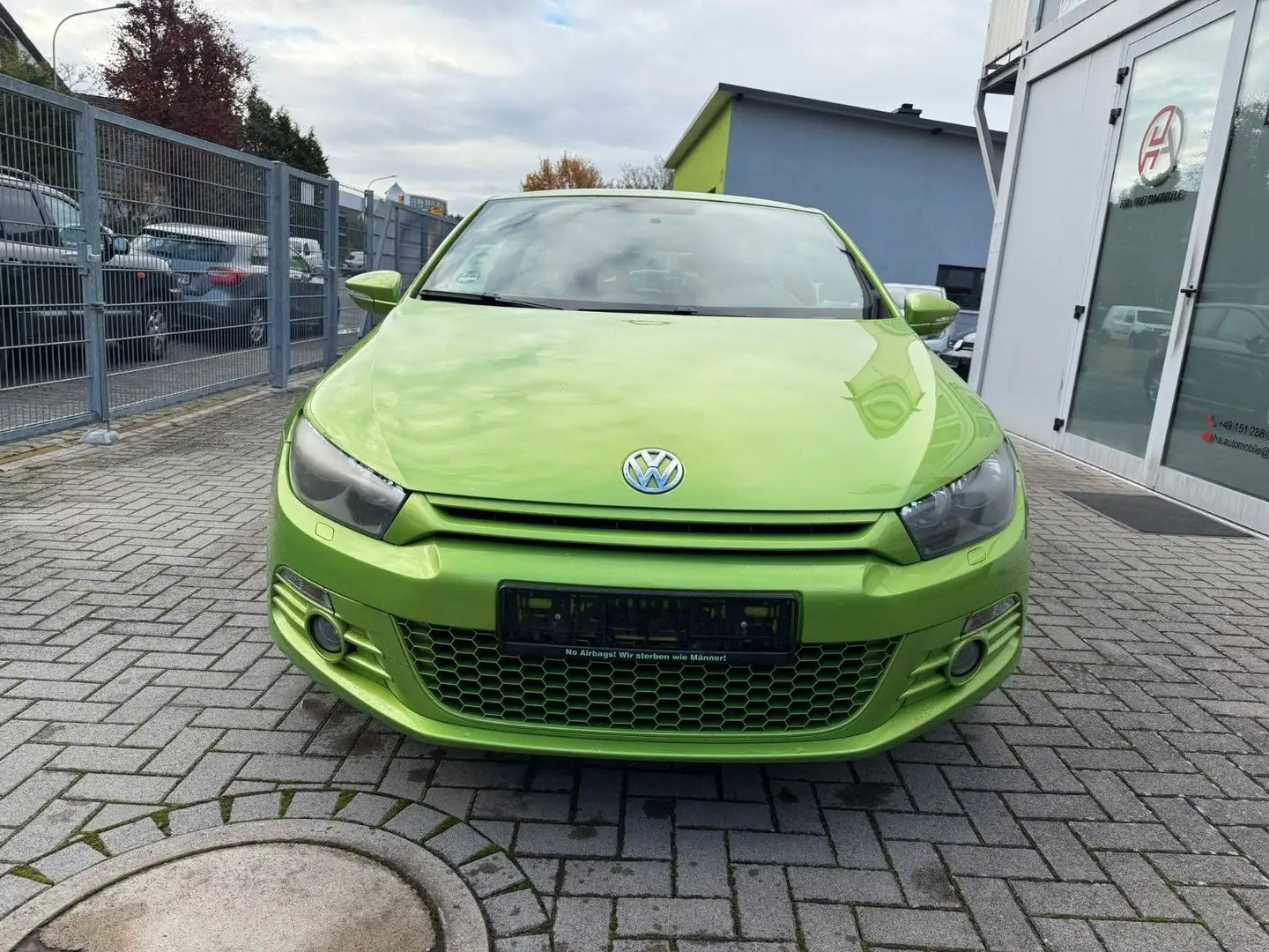 Volkswagen Scirocco 1.4 TSI 90 kW Grün - 2