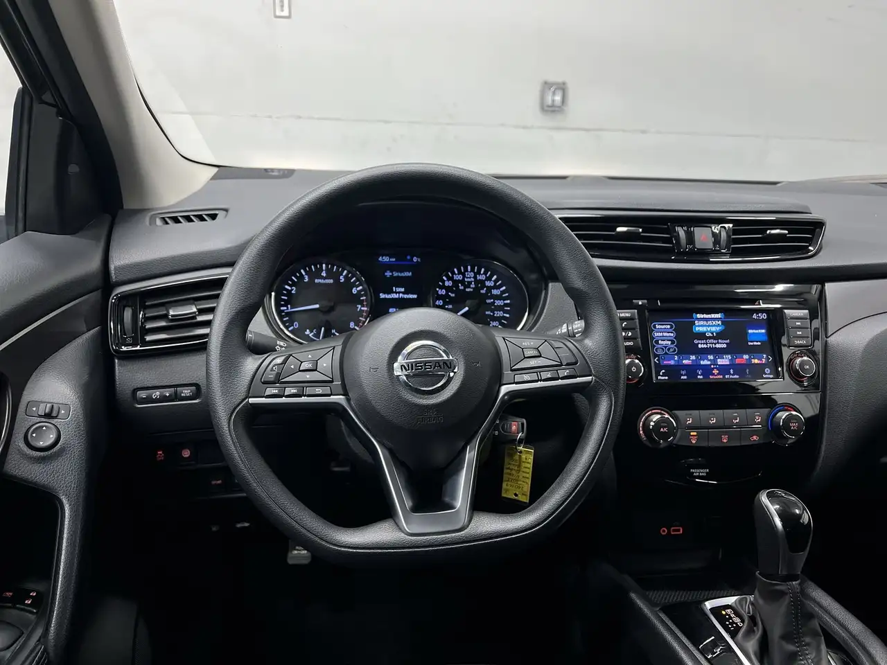 Nissan Qashqai снимка Nissan Qashqai
