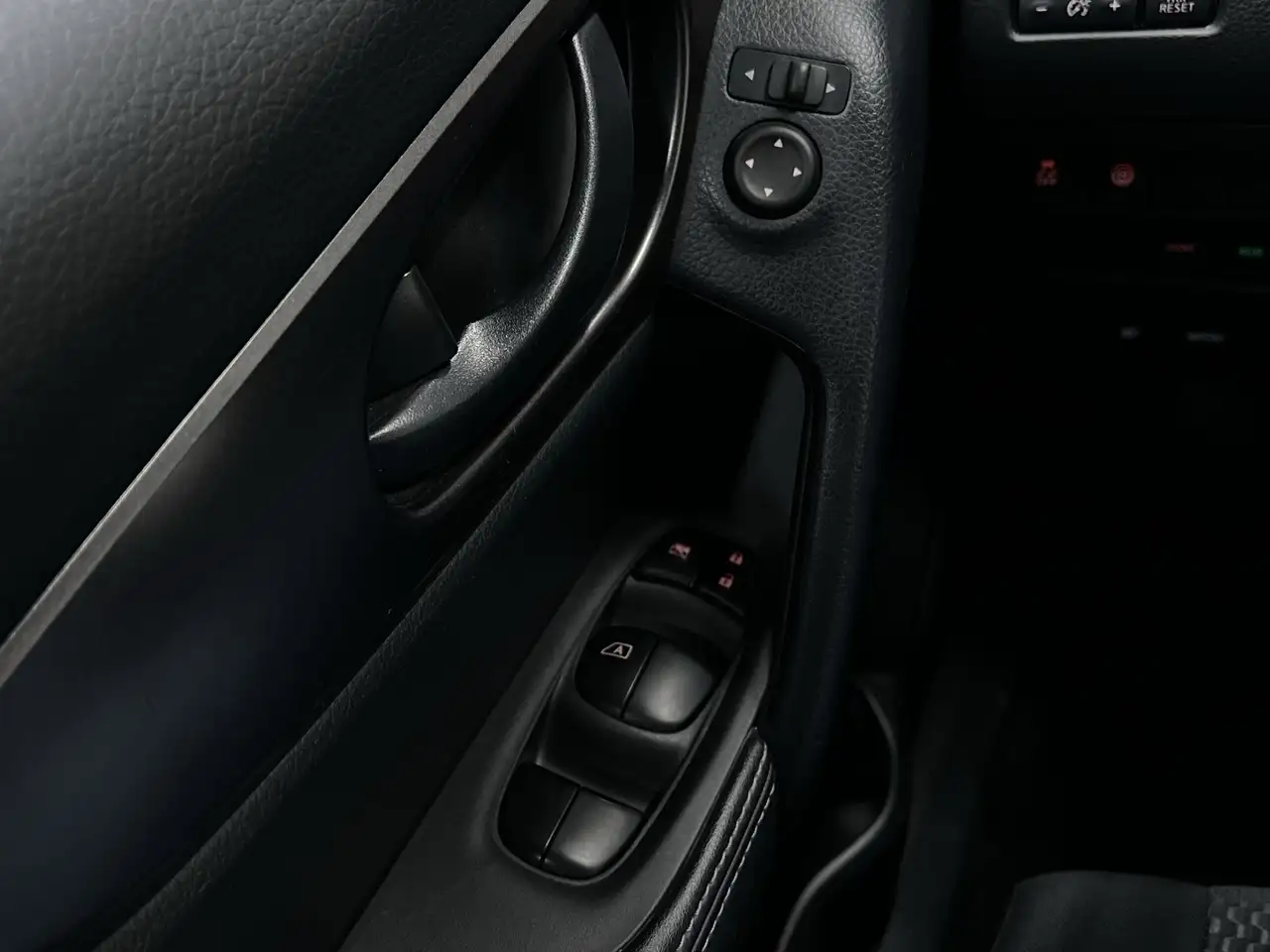 Nissan Qashqai снимка Nissan Qashqai